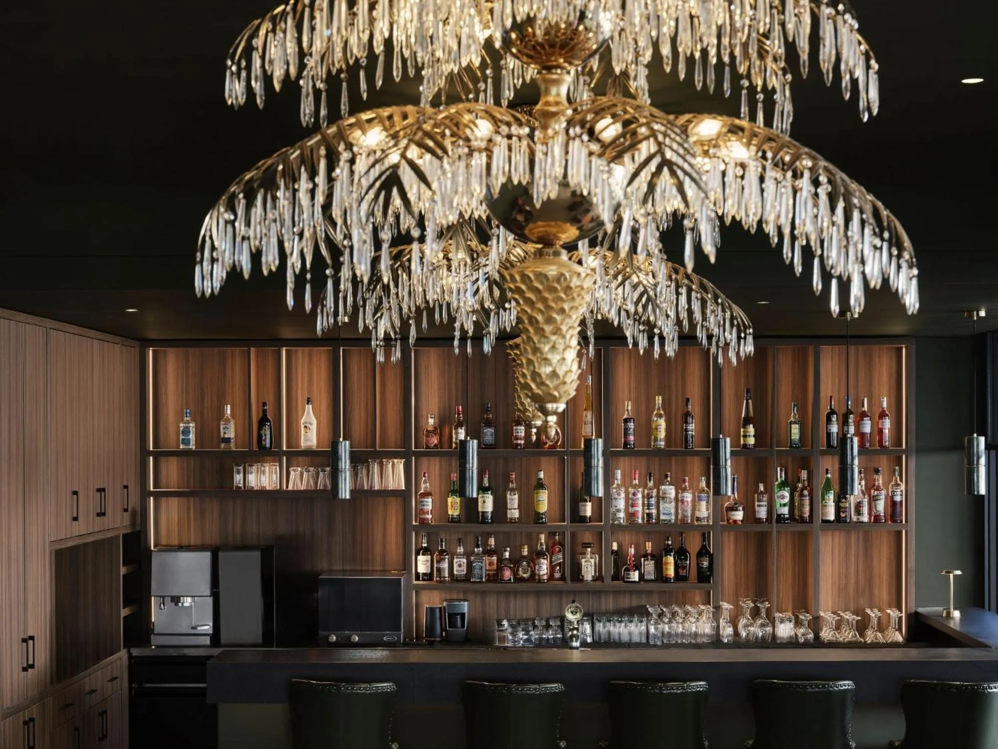 Lounge or bar in Pearl Hotel