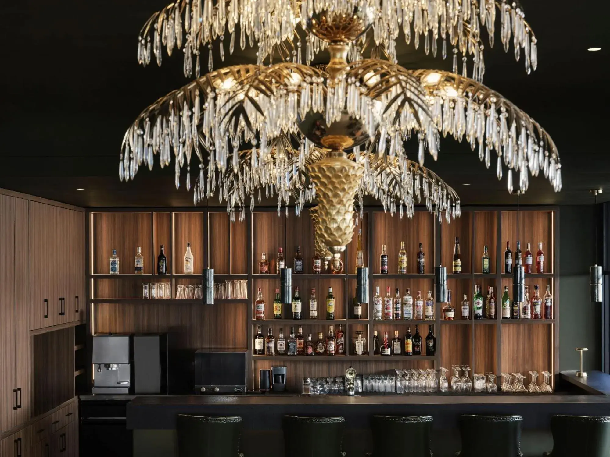 Lounge or bar in Pearl Hotel Lounge or bar in Pearl Hotel