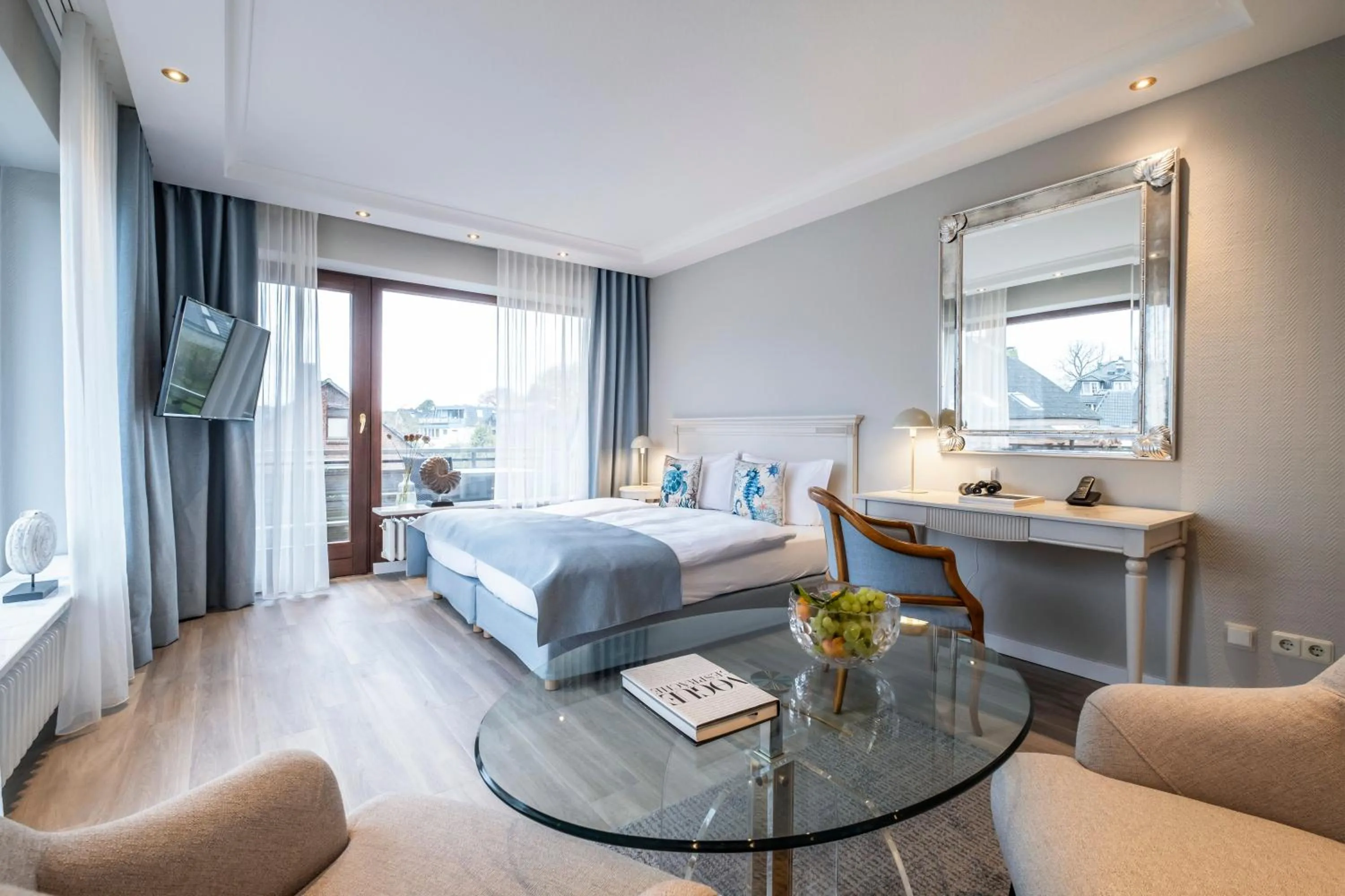 Photo of the whole room, Bed in Büngers Apartment-Hotel mit Gartensauna - modern, gemütlich und strandnah