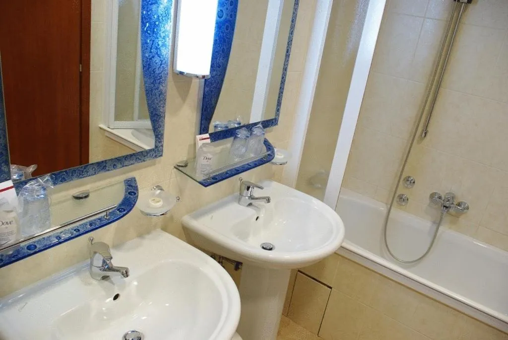 Bathroom in Hotel Villa Vera