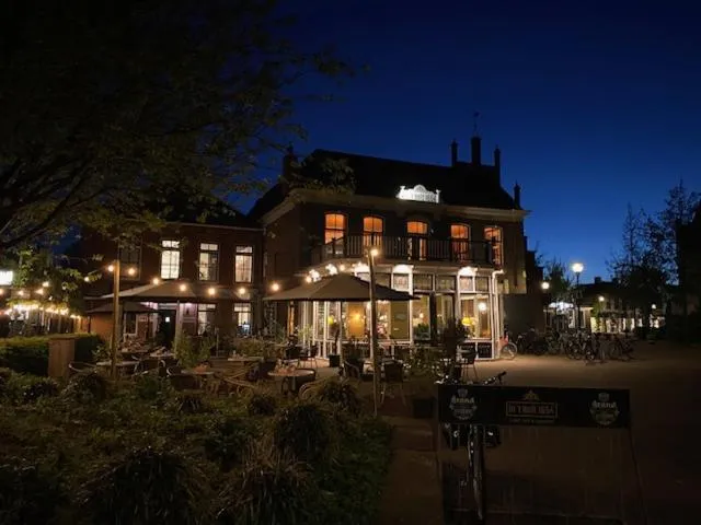 Property building in Hotel In't Holt 1654 Grand Café & Logement