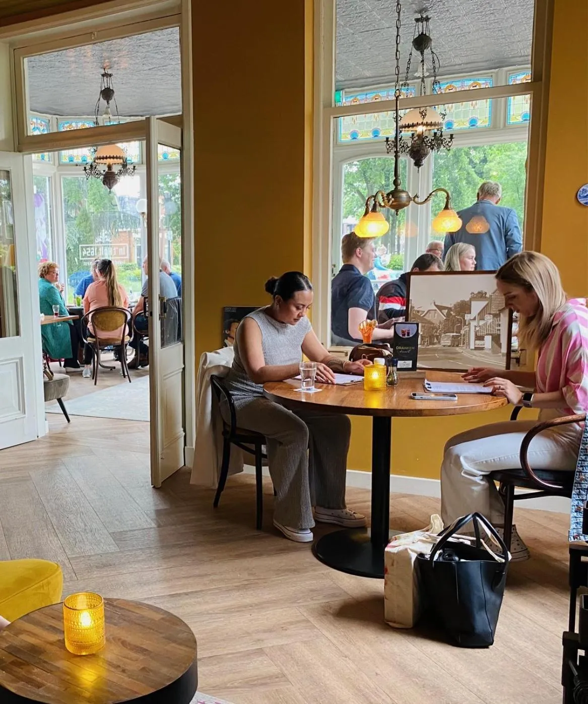 Restaurant/places to eat in Hotel In't Holt 1654 Grand Café & Logement