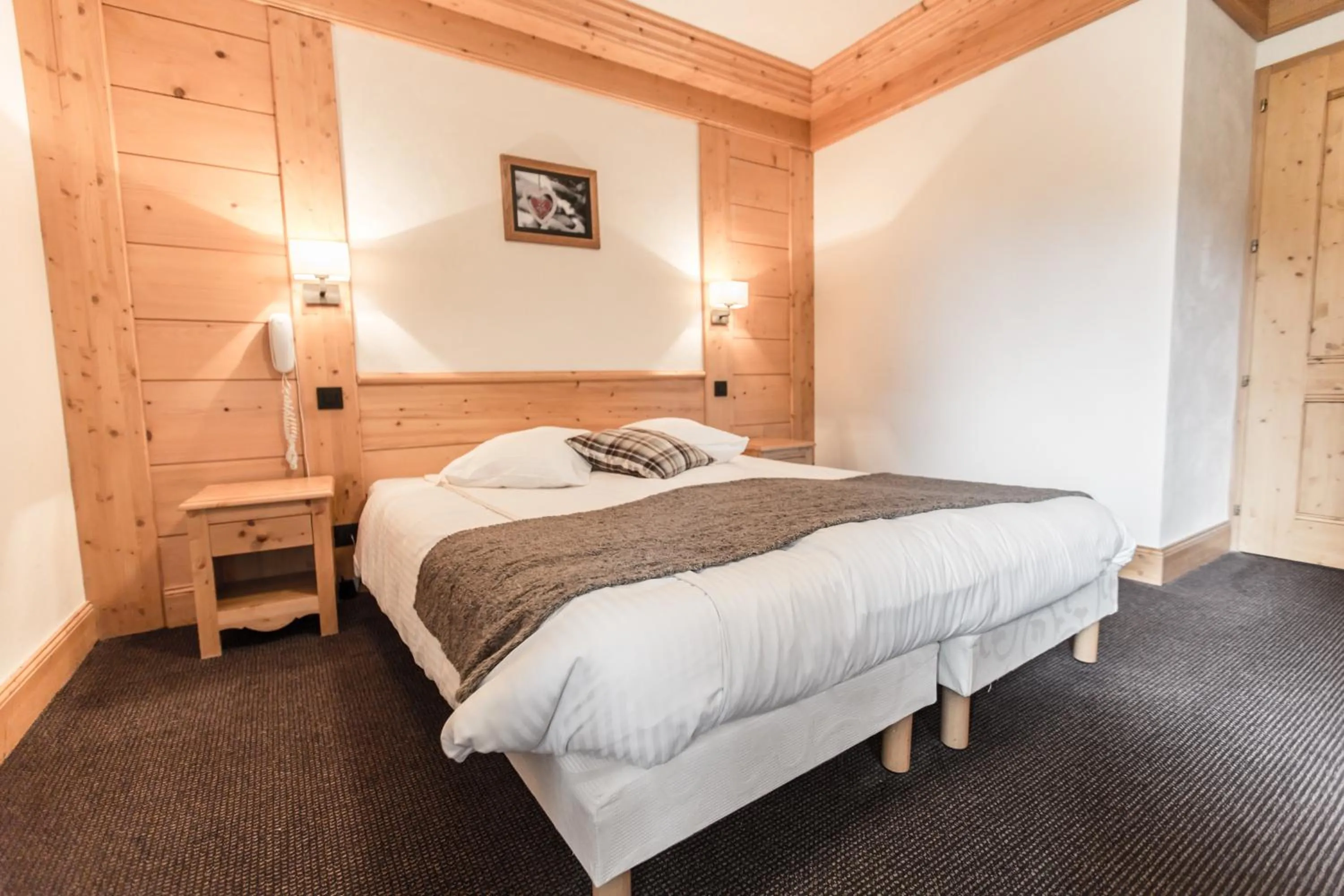 Bedroom, Bed in Hotel Club Le Crêt