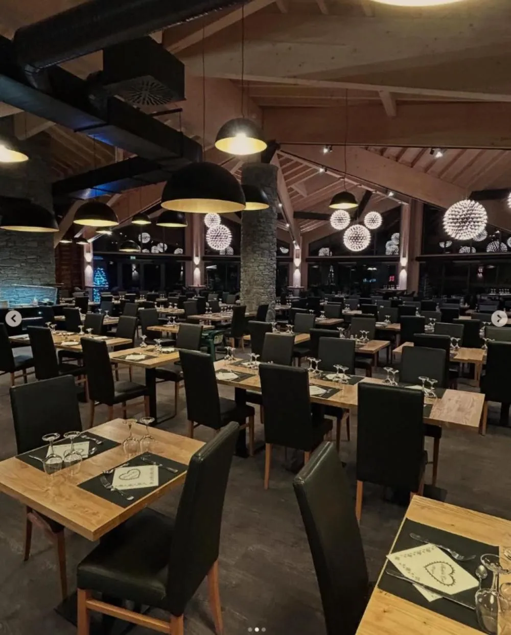 Restaurant/places to eat in Hotel Club Le Crêt