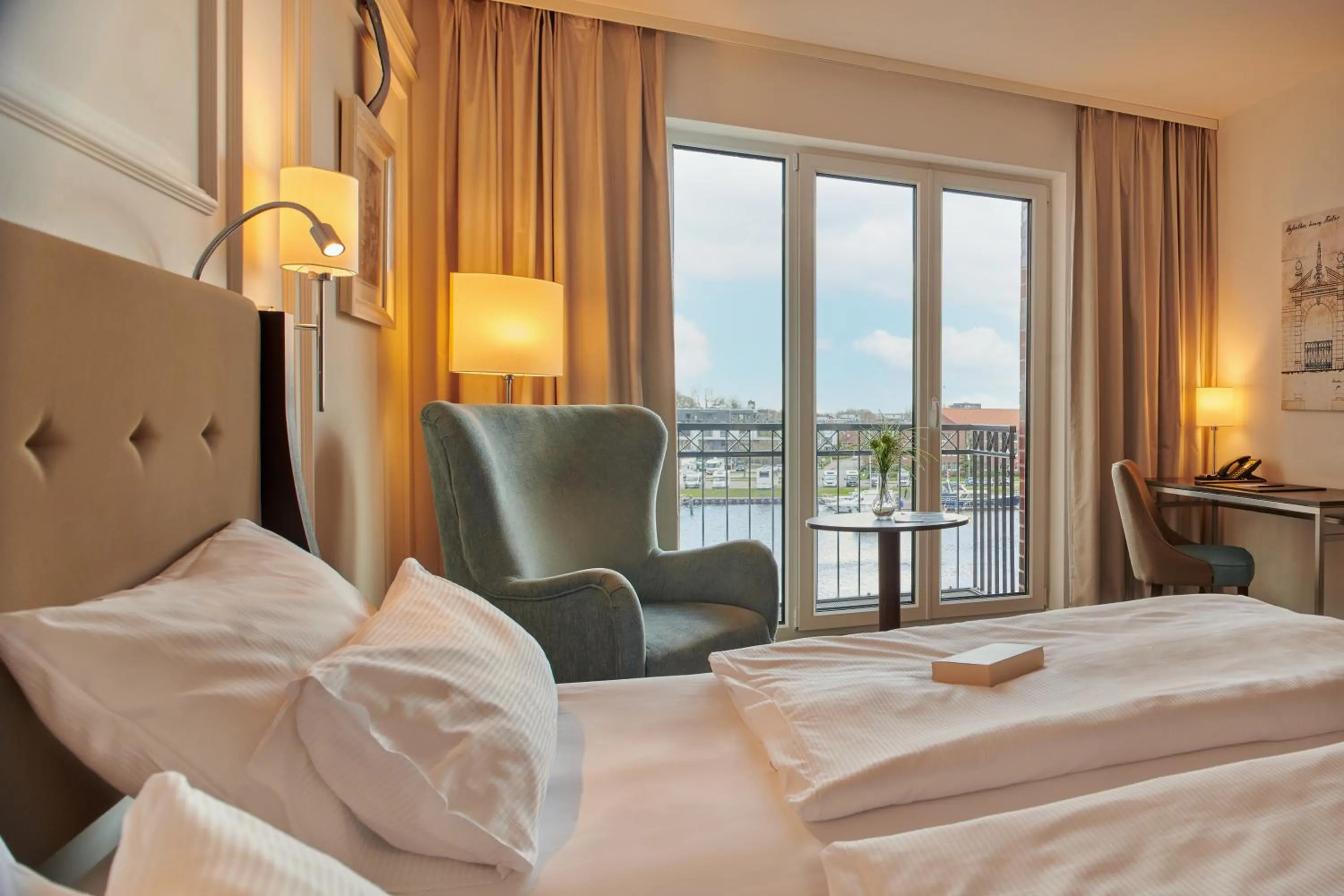 Bed in Hotel am Delft