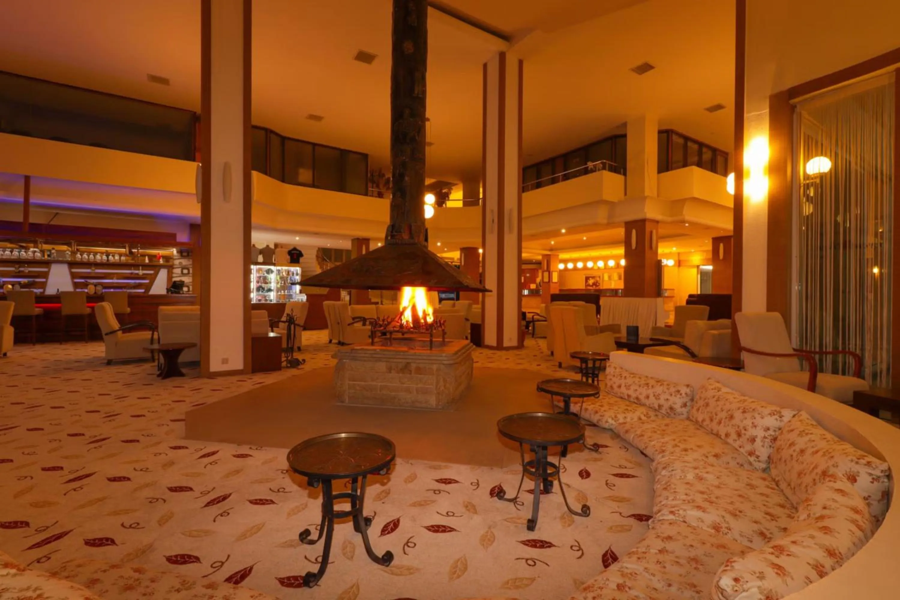 Seating area in Lycus River Thermal Hotel