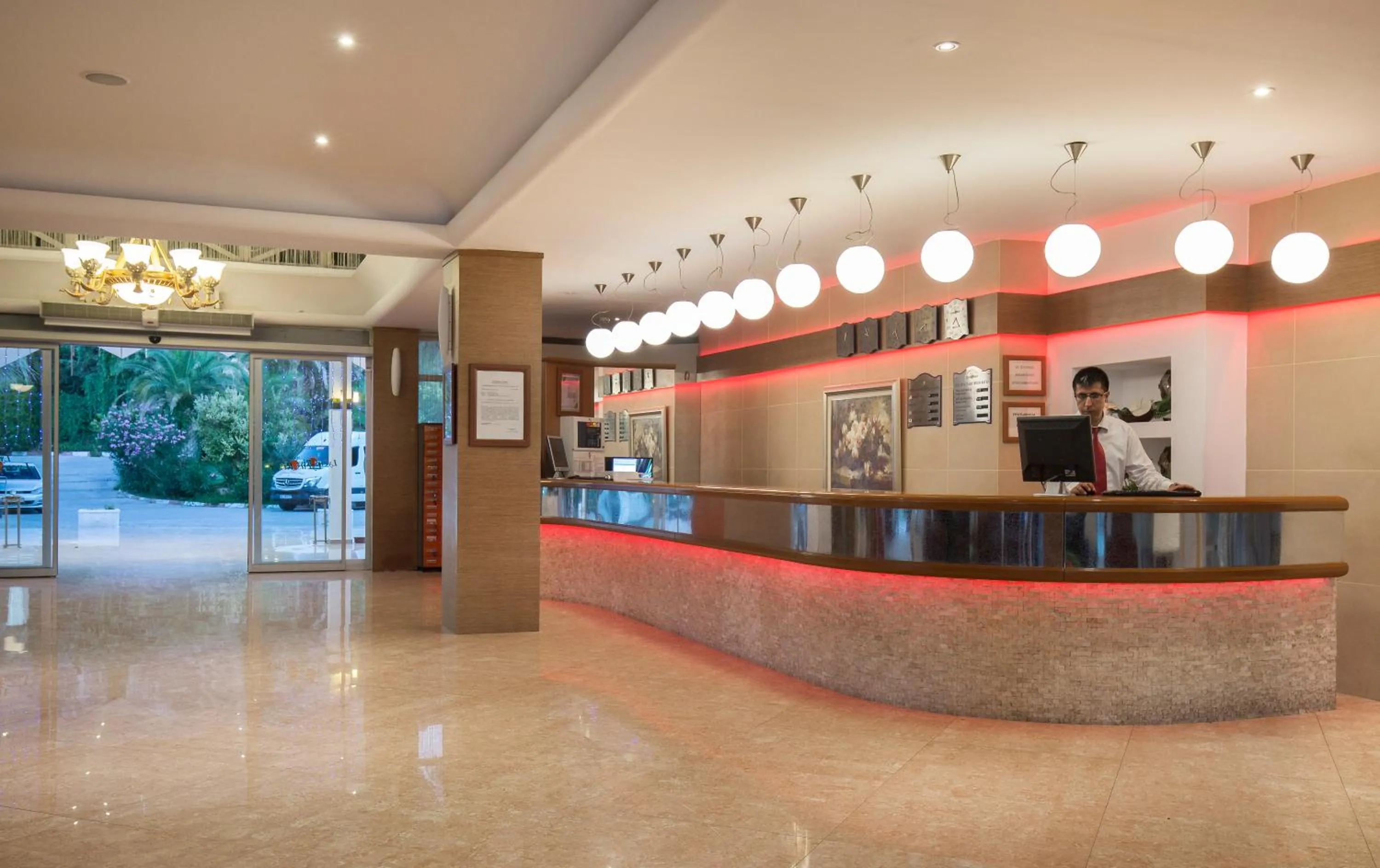 Lycus River Thermal Hotel