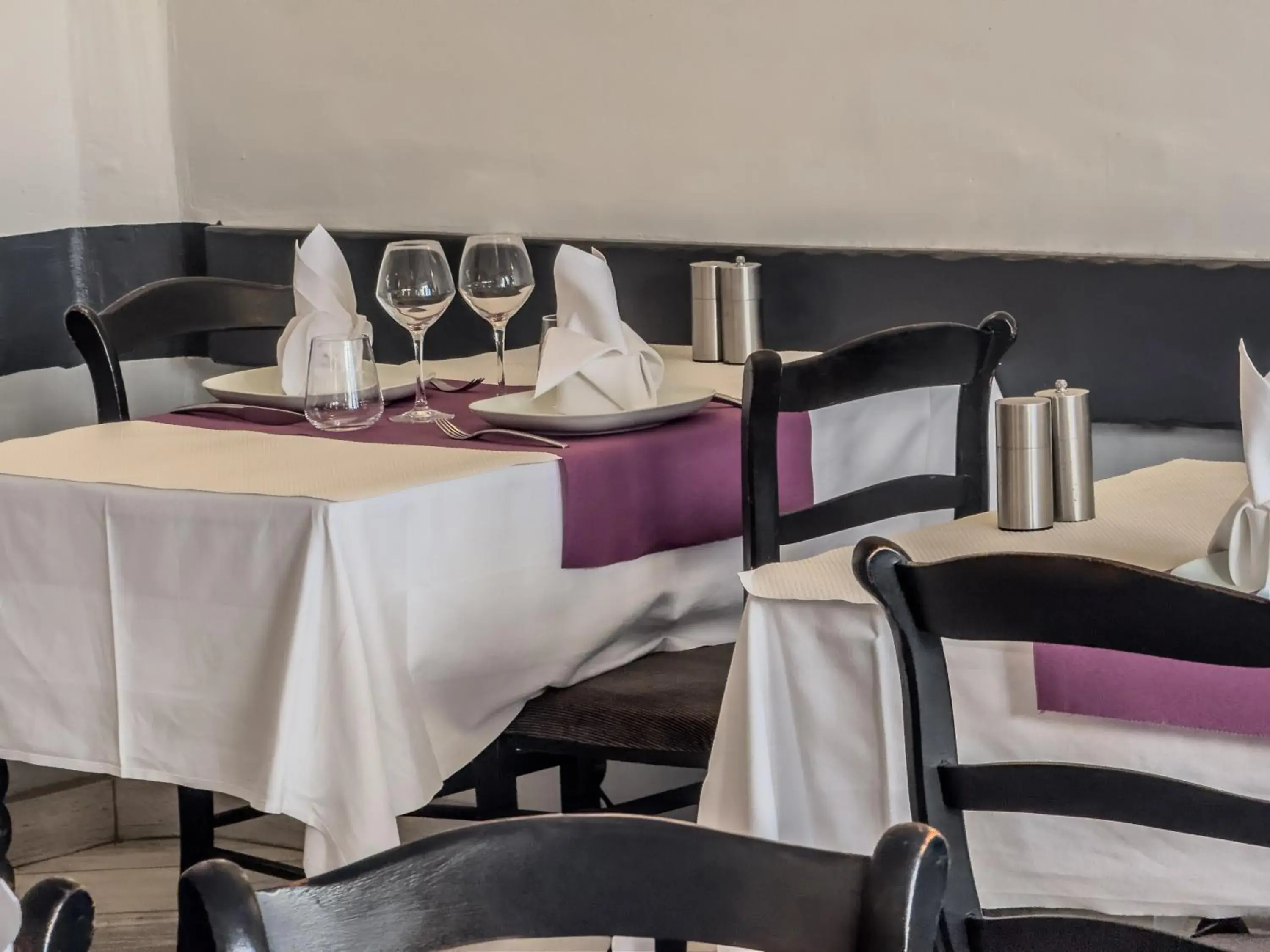 Logis Hôtel Les Chardons Bleus RESTAURANT LE BISTROT DE LA MER Logis Hôtel Les Chardons Bleus RESTAURANT LE BISTROT DE LA MER