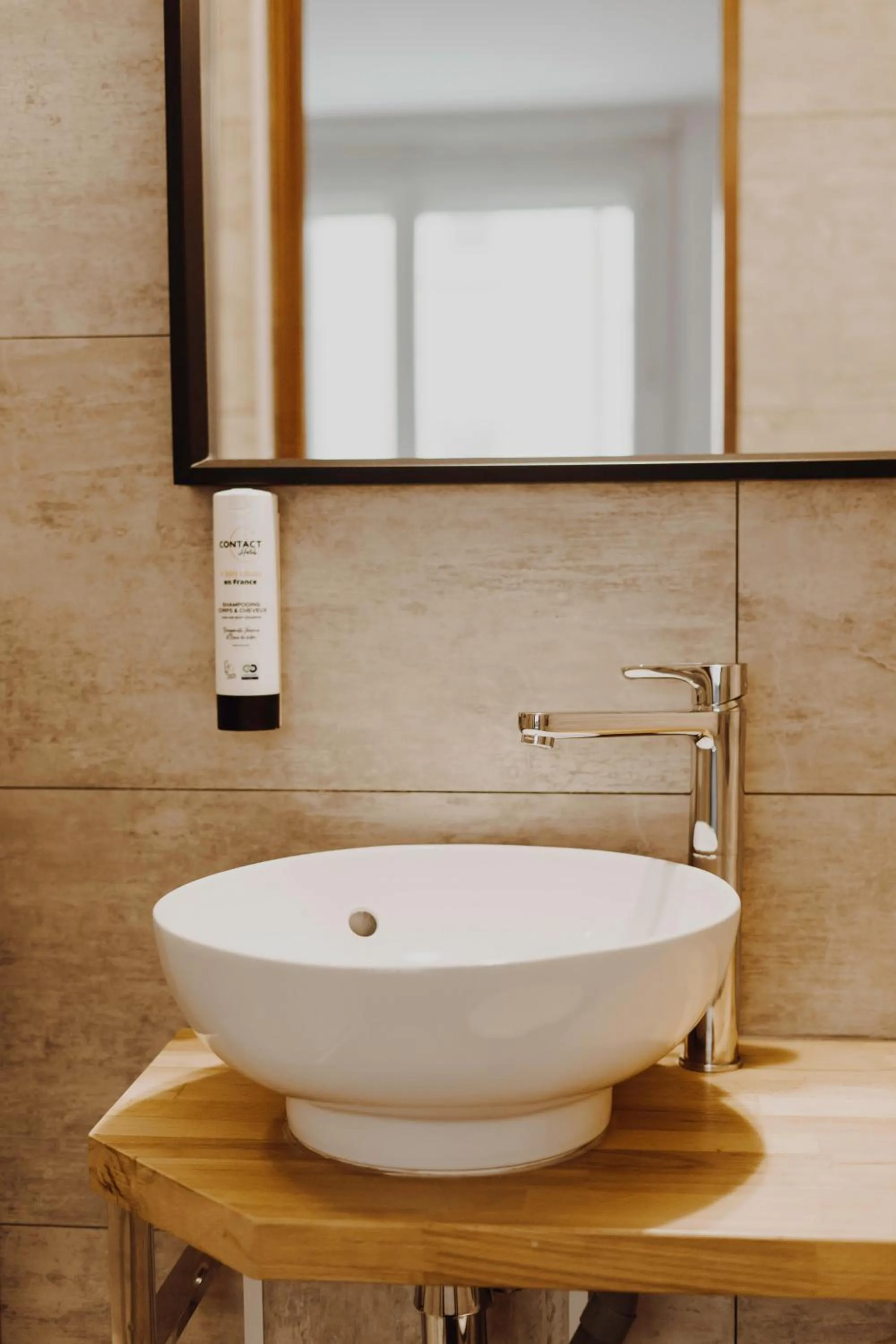 Bathroom in L'Hôtel Bristol