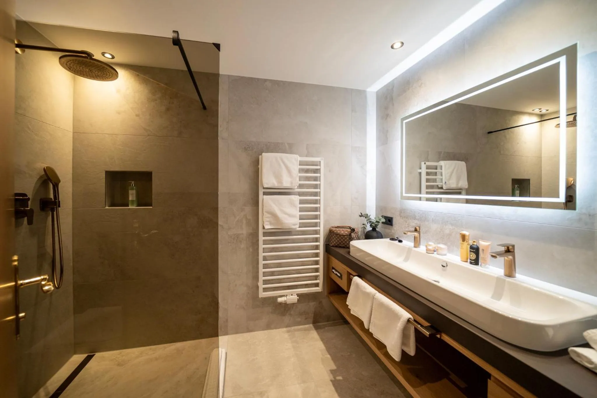 Bathroom in Boutique Hotel Montanara