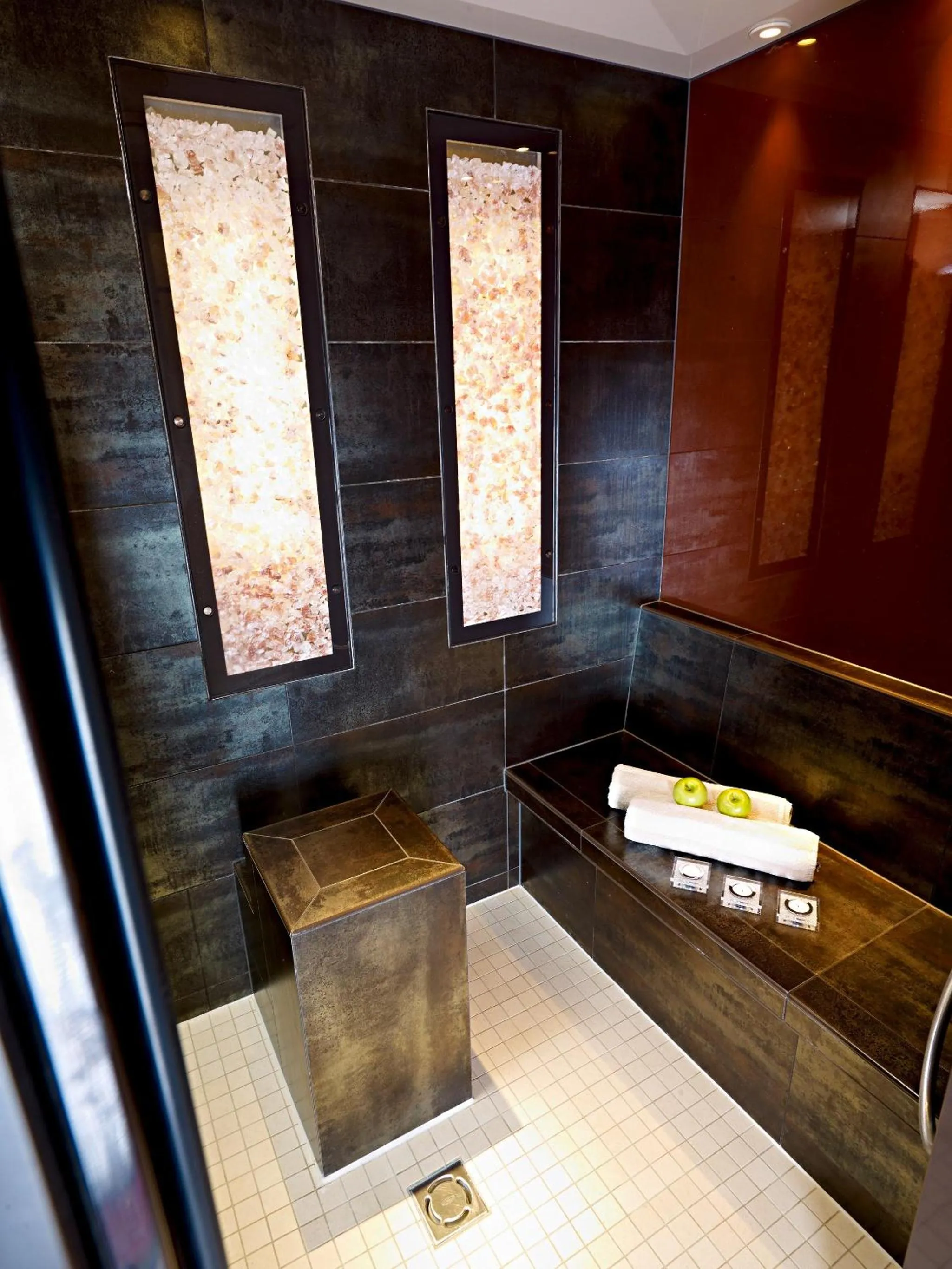 Spa and wellness centre/facilities in Boutique Hotel Montanara