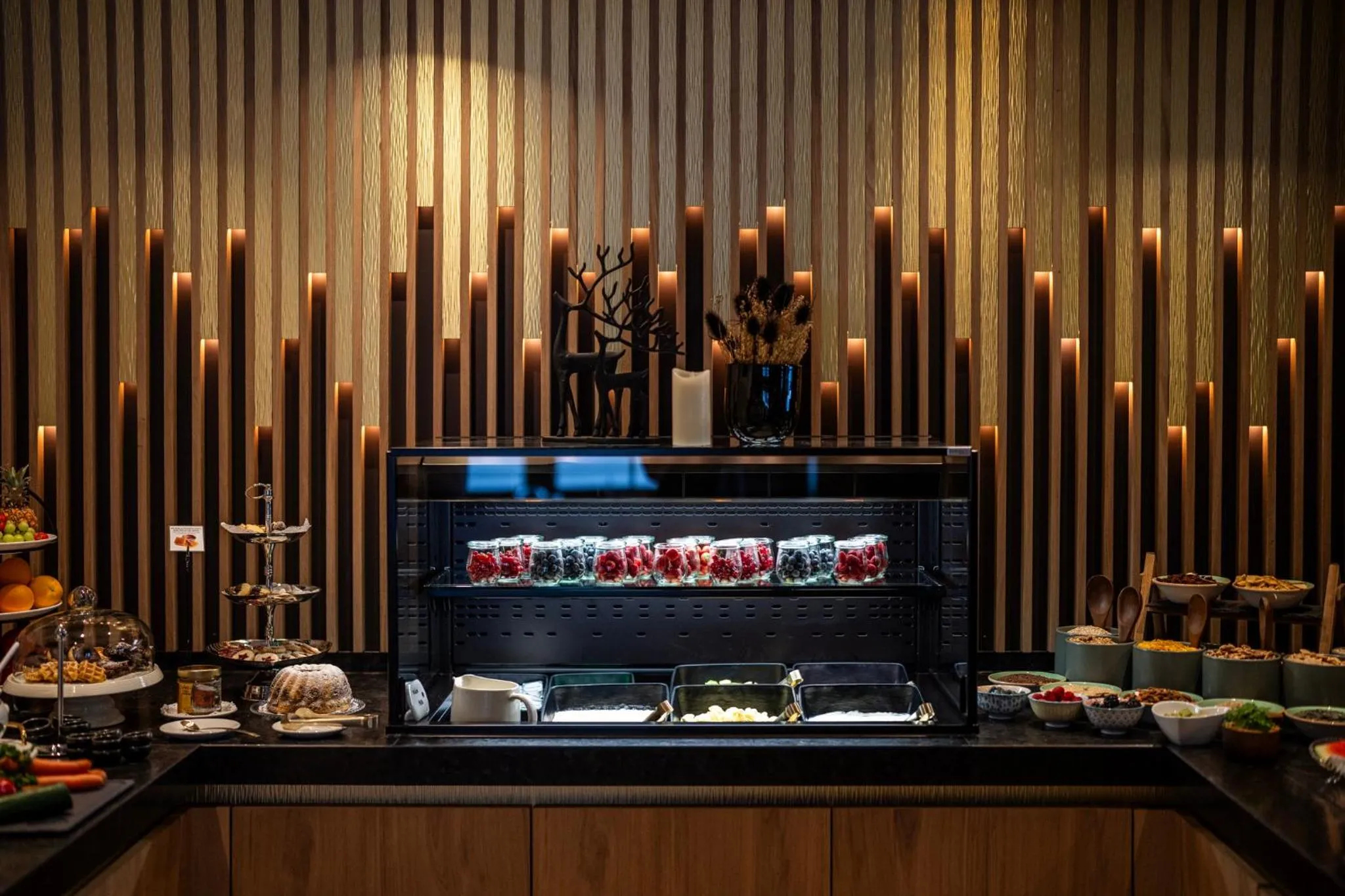 Buffet breakfast in Boutique Hotel Montanara