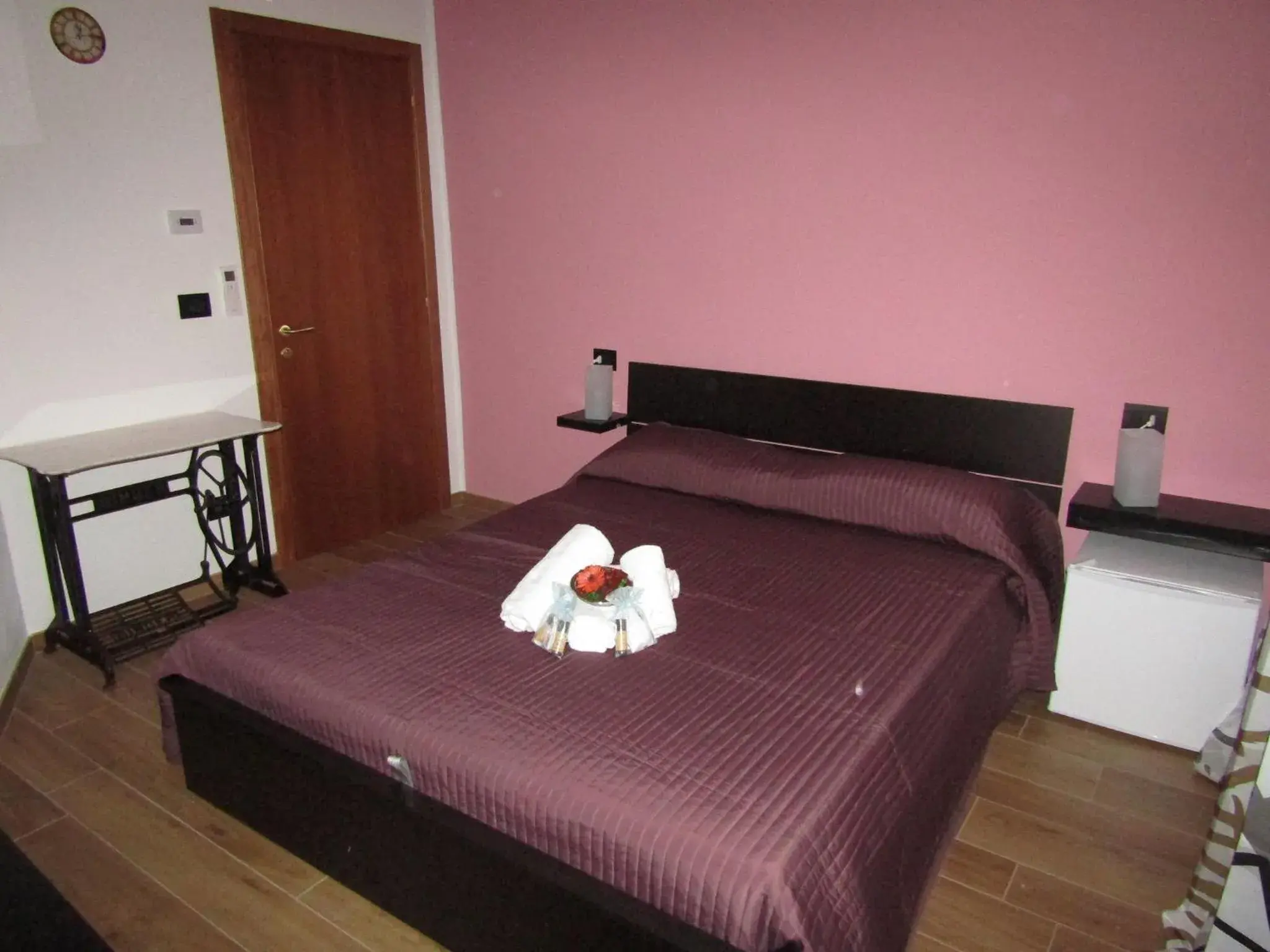 Double Room with Private Bathroom - single occupancy in Il Batacchio B&B Double Room with Private Bathroom - single occupancy in Il Batacchio B&B