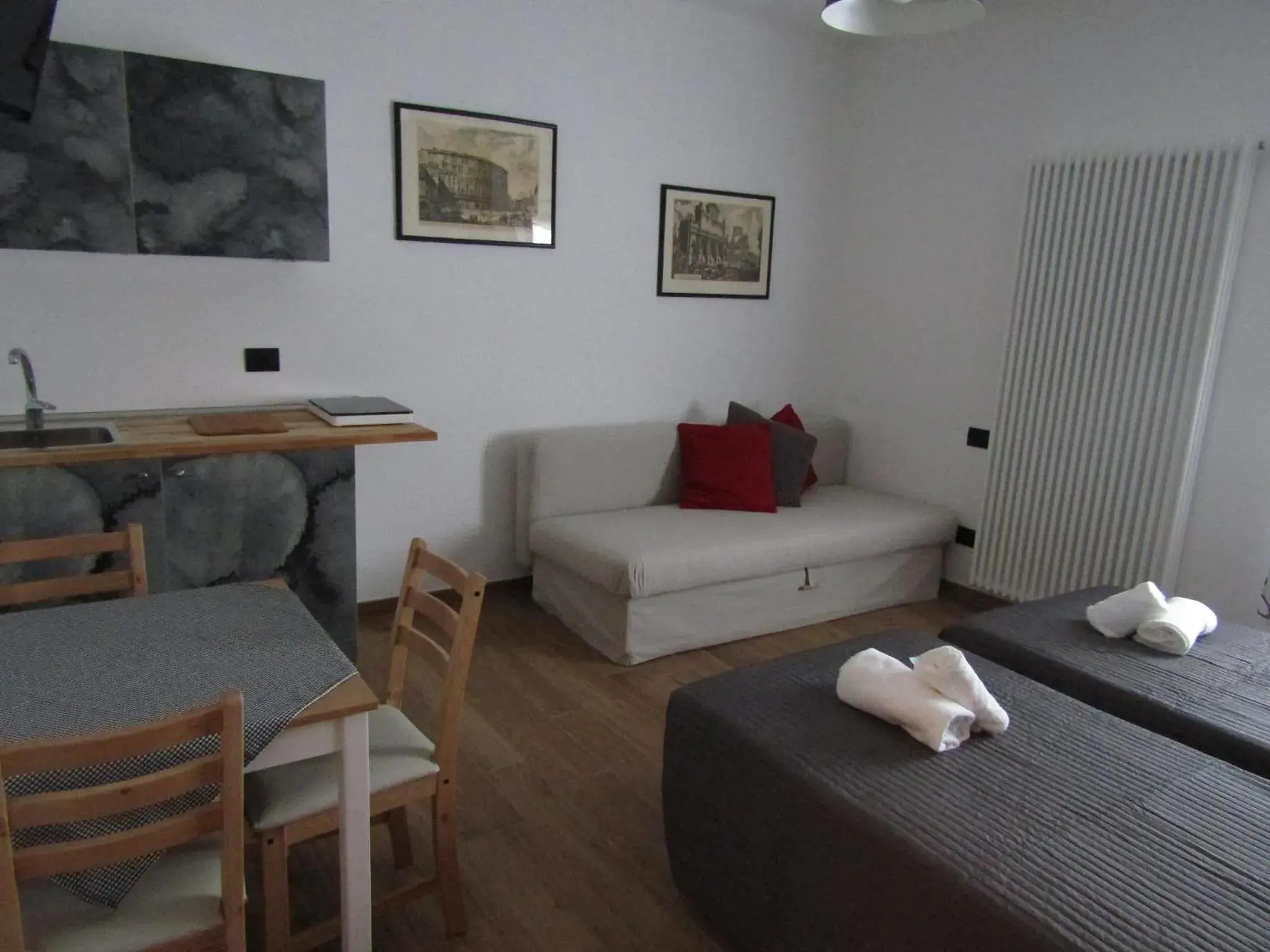 Double or Twin Room with Private Bathroom - single occupancy in Il Batacchio B&B Double or Twin Room with Private Bathroom - single occupancy in Il Batacchio B&B