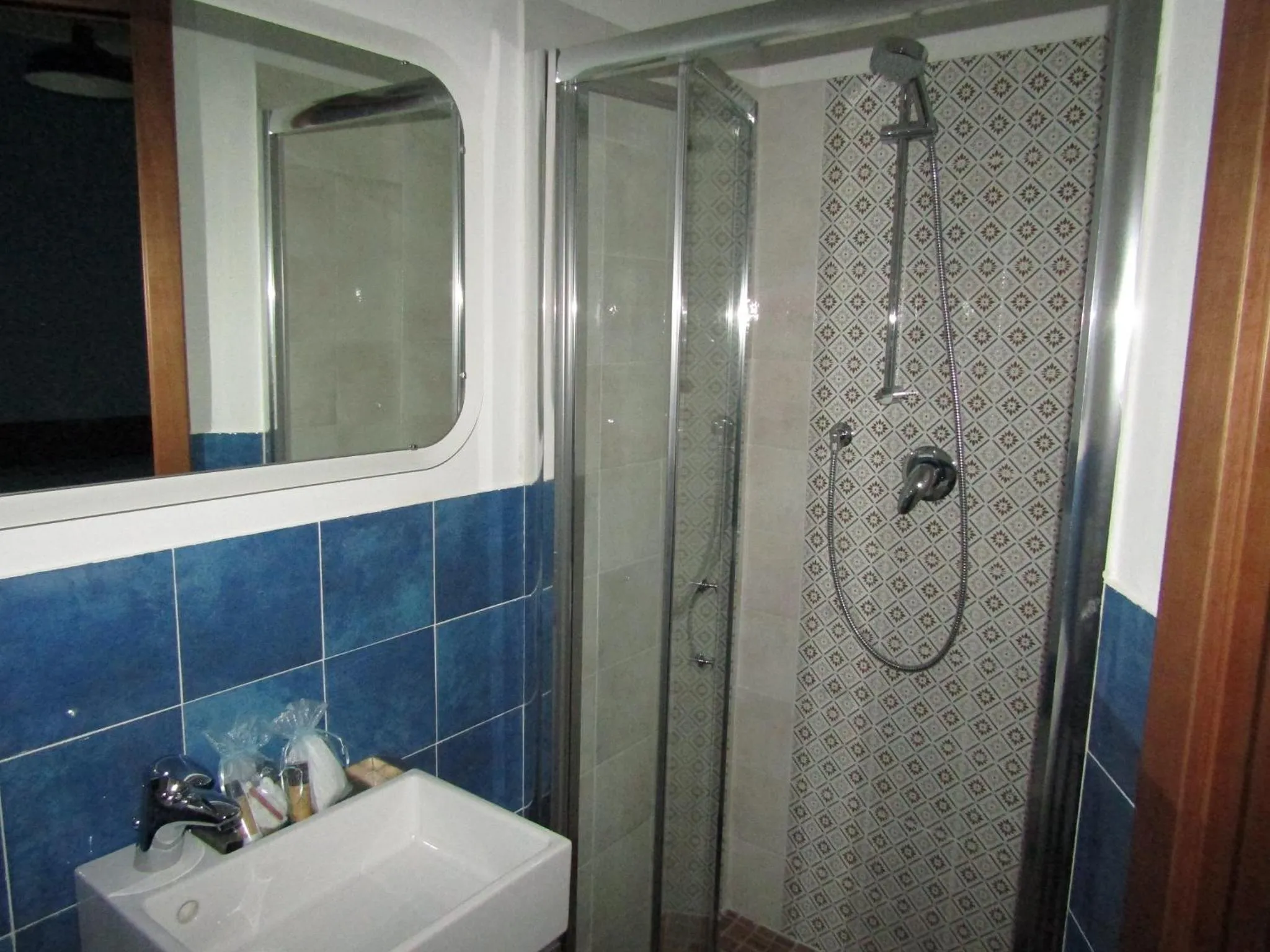 Shower in Il Batacchio B&B