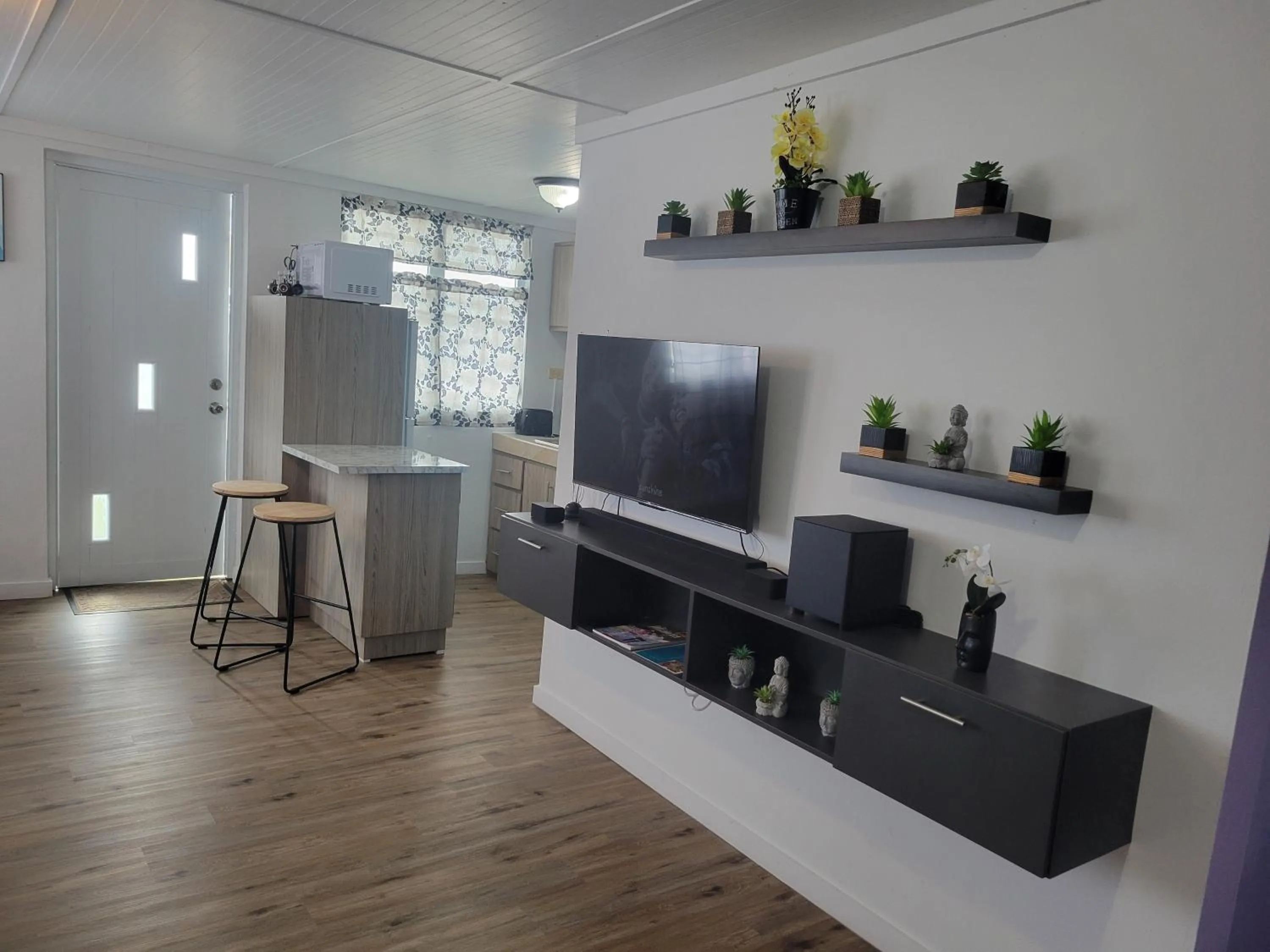 Communal lounge/ TV room in Aguada of the Seas