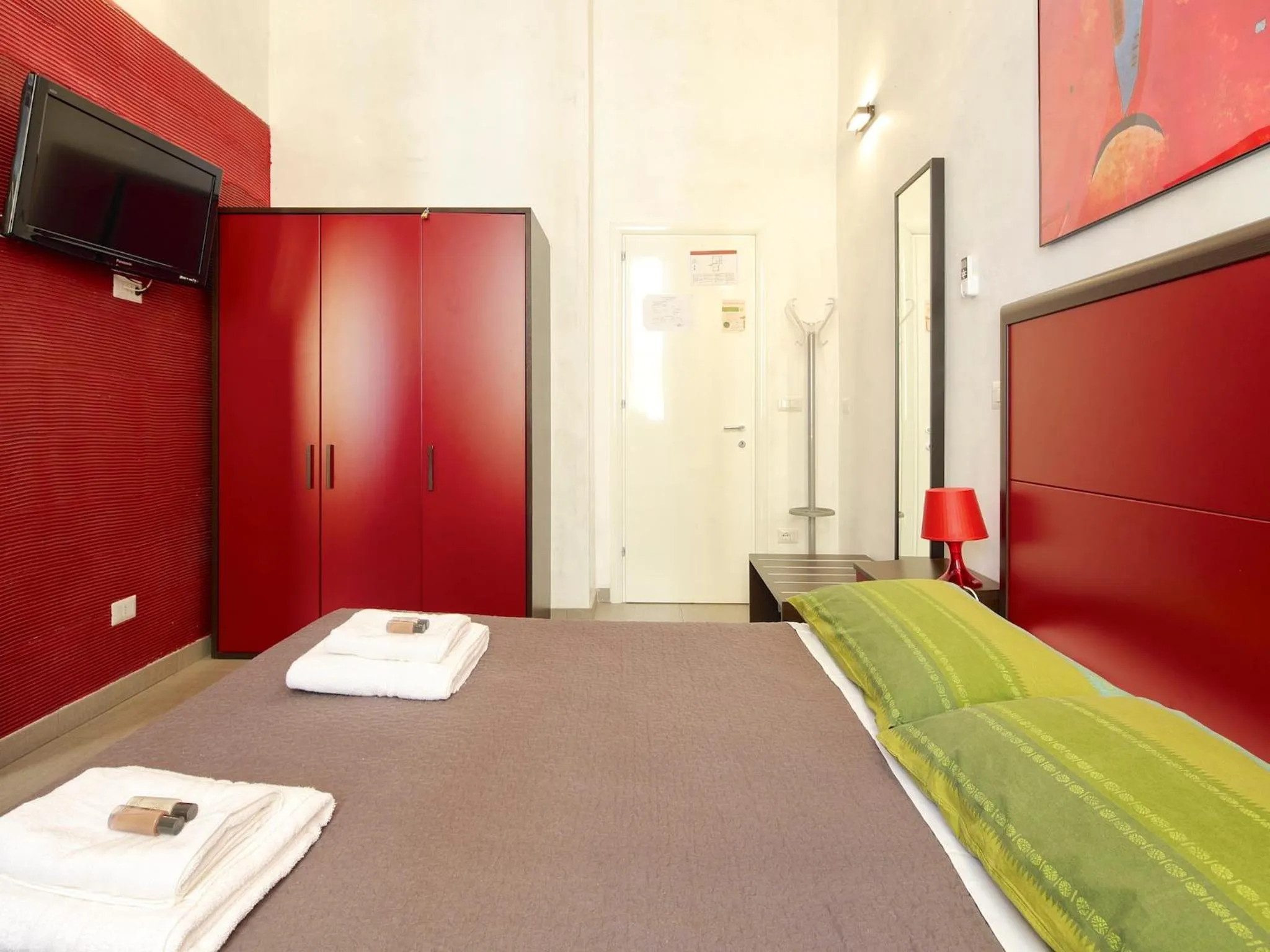 Bed in HT Residence Maximus