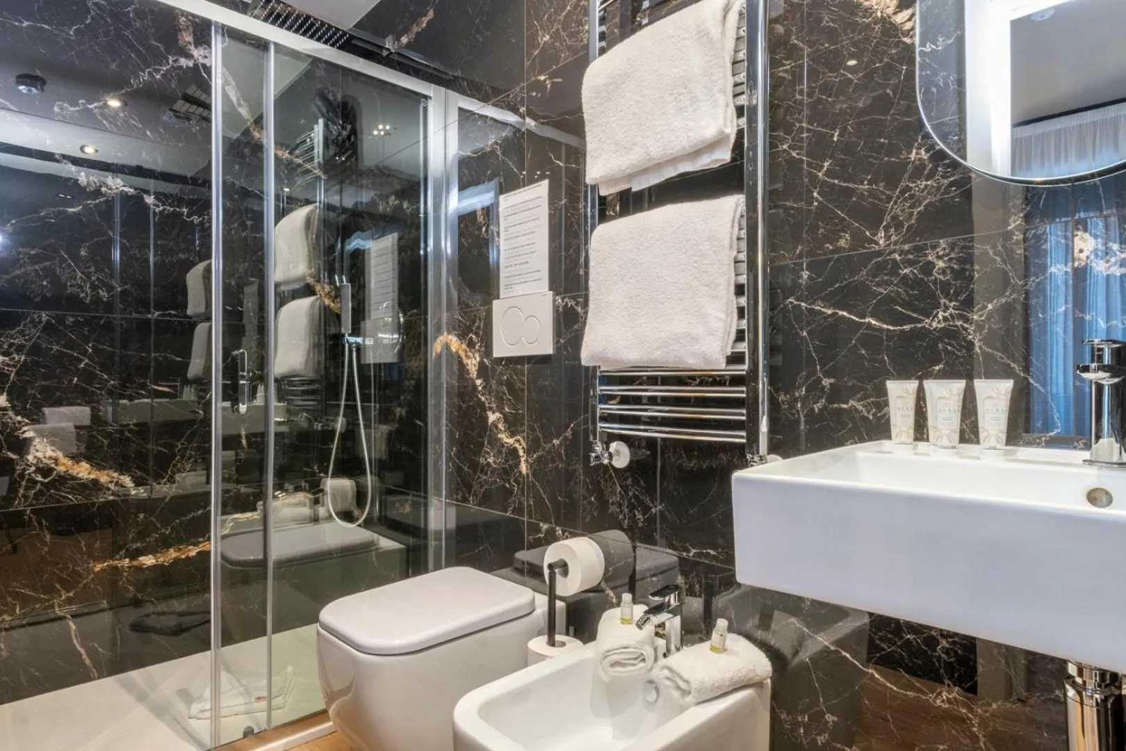 HT Residence Maximus