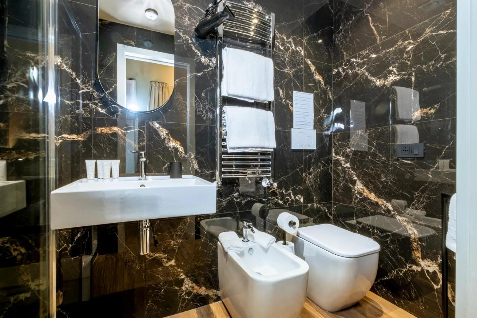 HT Residence Maximus