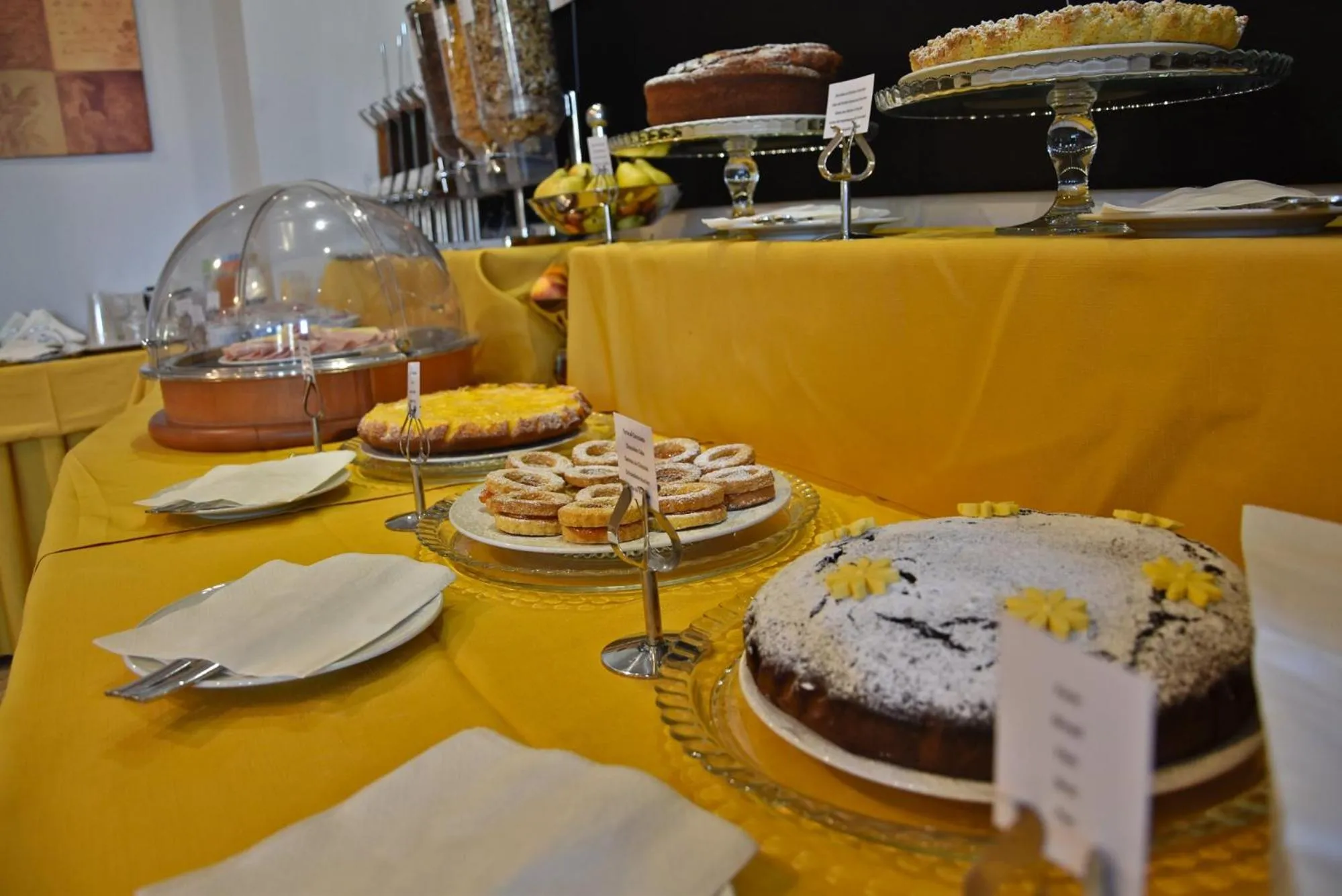 Food and drinks in Hotel Sant'Elia