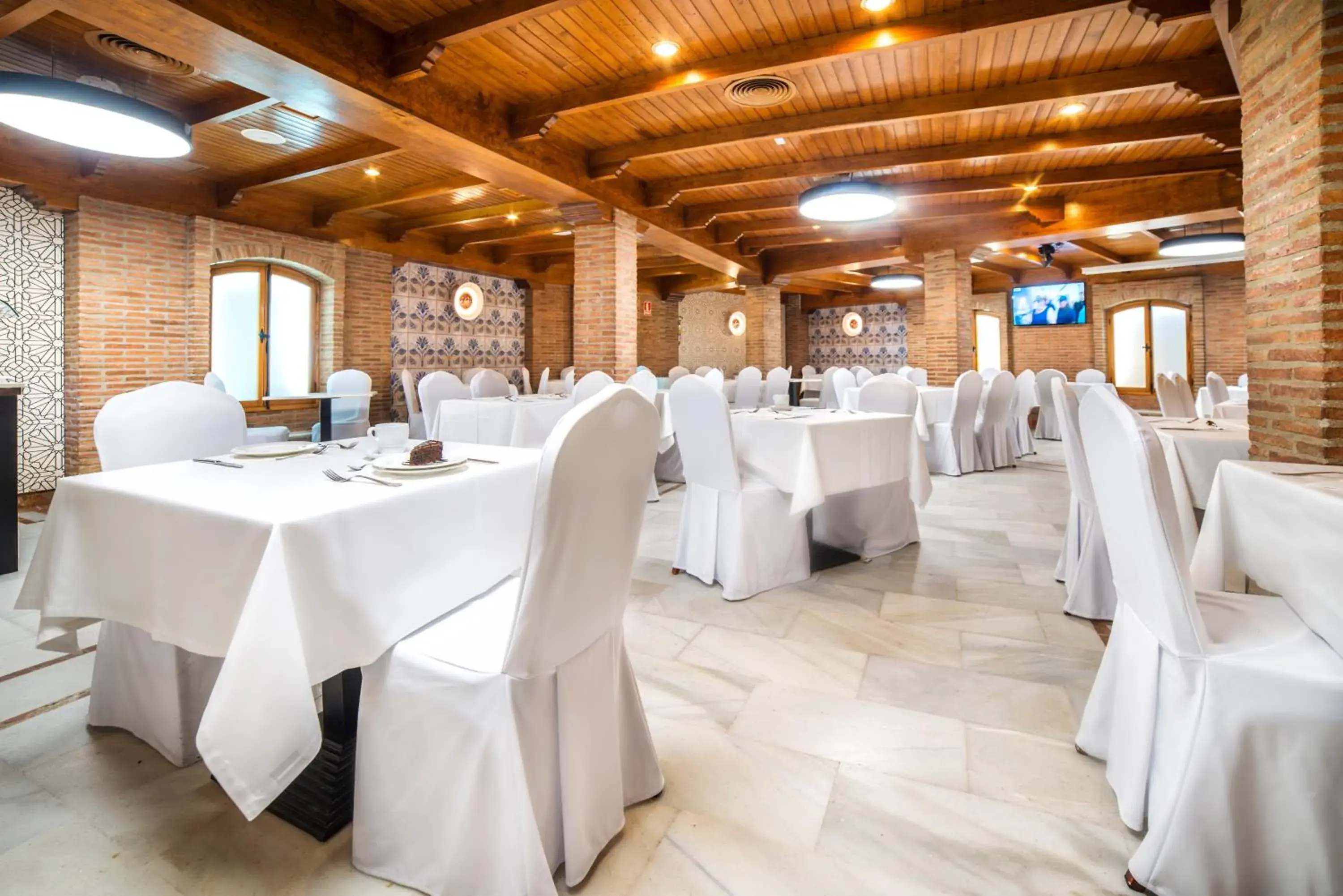 Lounge or bar in Torreluz Apartamentos Lounge or bar in Torreluz Apartamentos