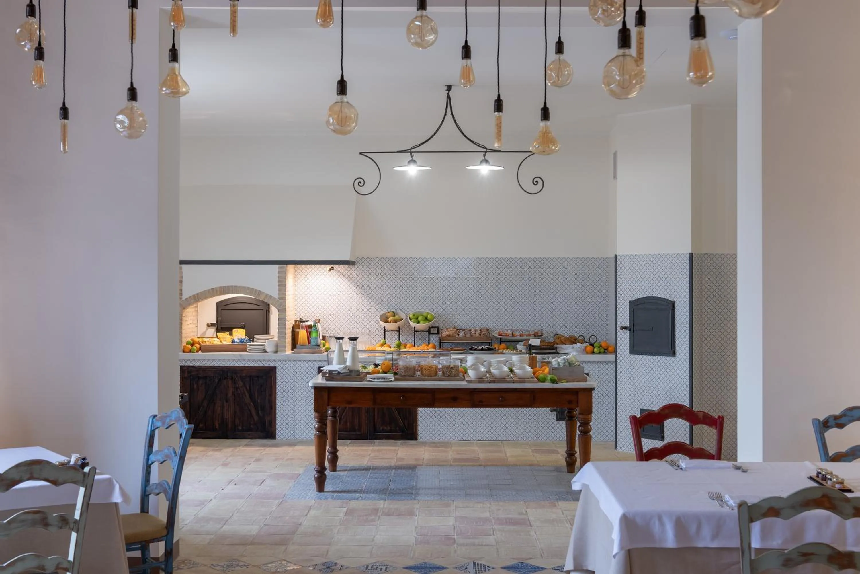 Restaurant/places to eat in Momentum Wellness Bioresort