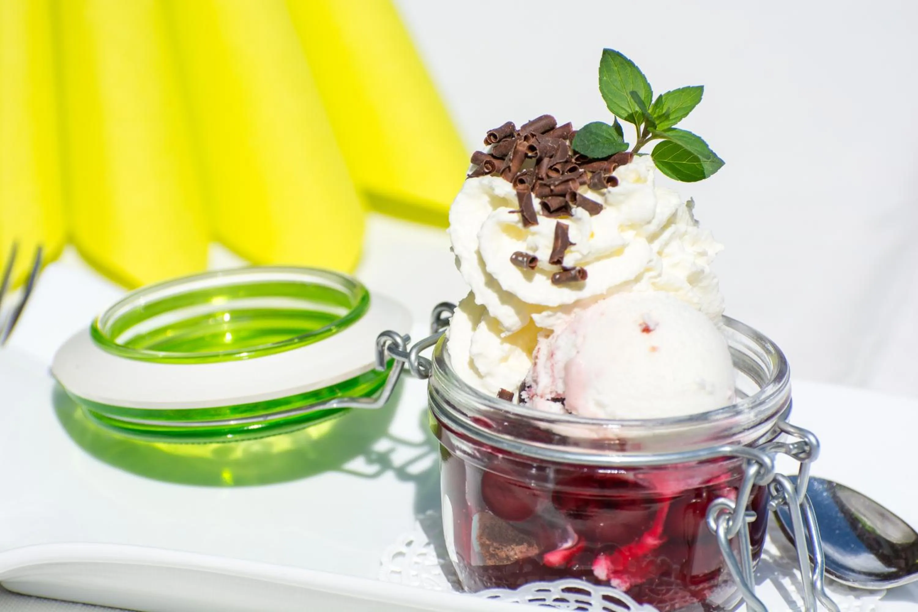 Food and drinks in Hotel Stern