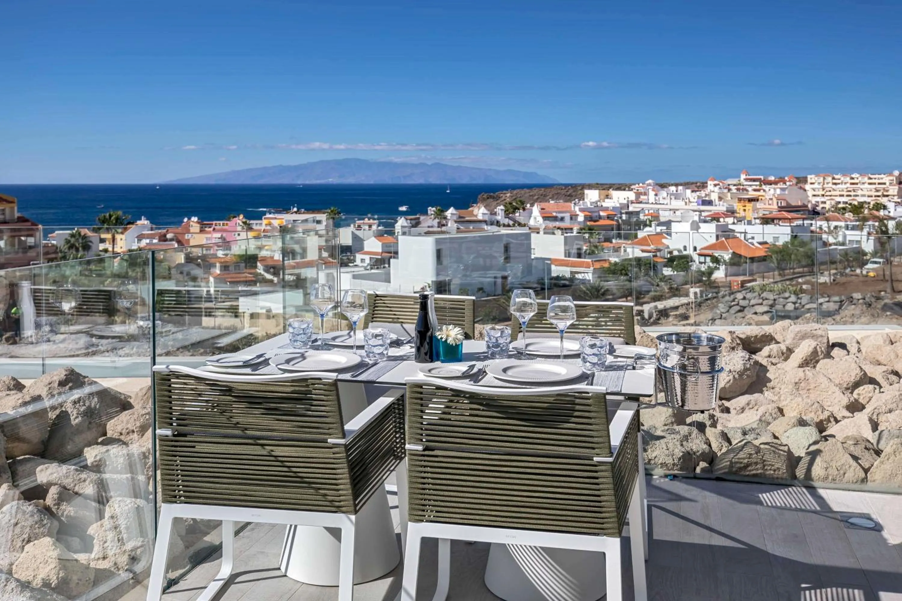 Restaurant/places to eat in Royal Hideaway Corales Suites