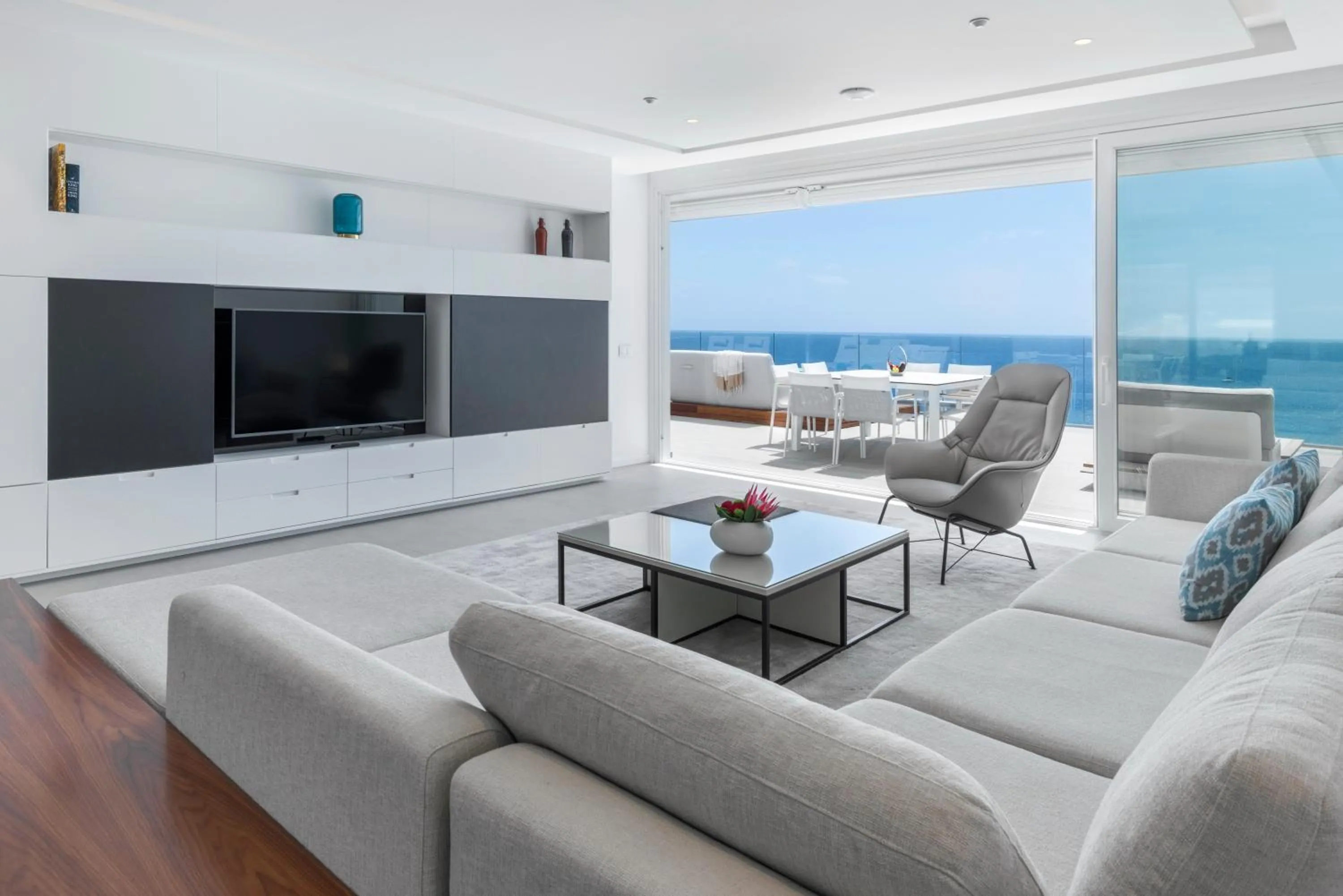 Living room in Royal Hideaway Corales Suites