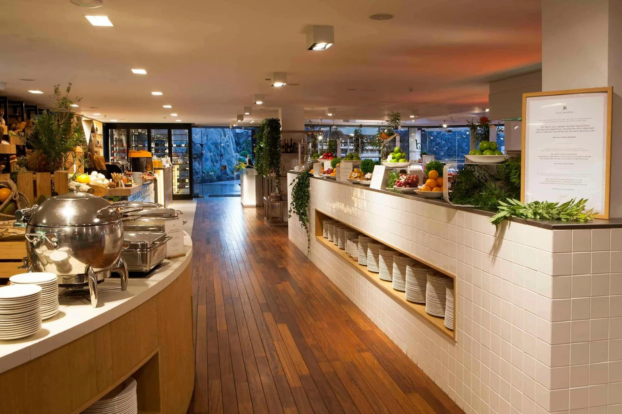 Restaurant/places to eat in Royal Hideaway Corales Suites