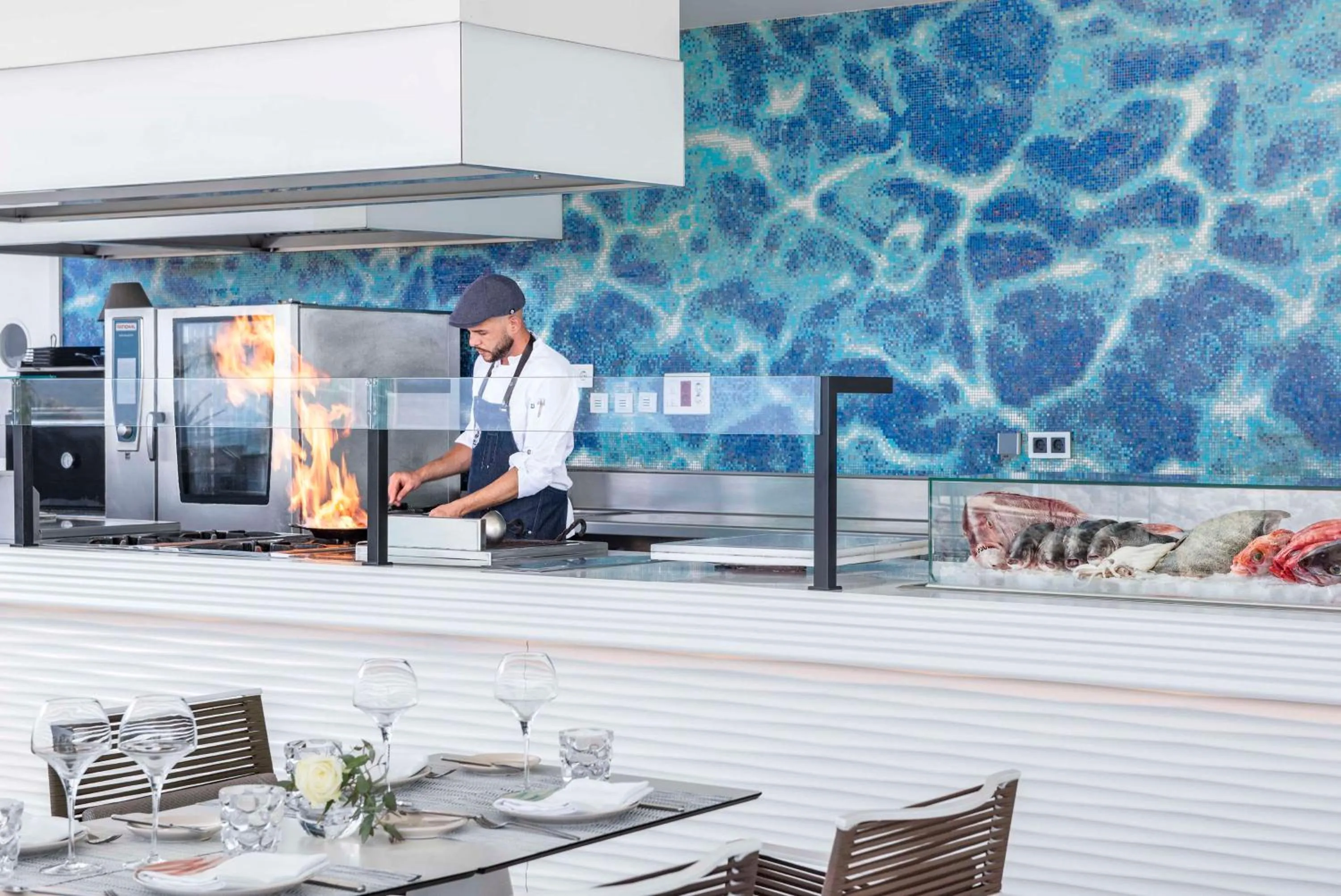 Restaurant/places to eat in Royal Hideaway Corales Suites