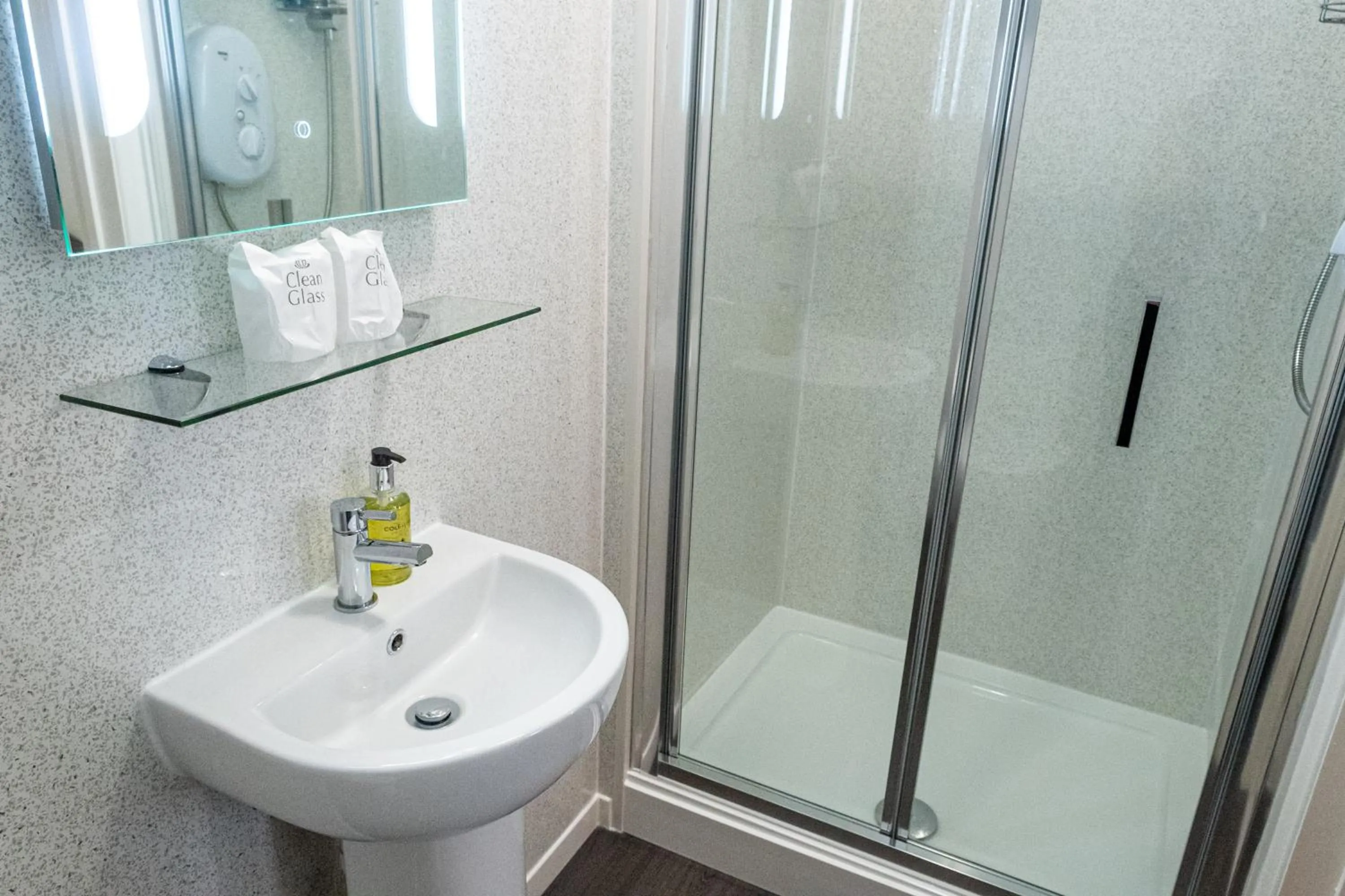 Bathroom in Beecroft Lodge