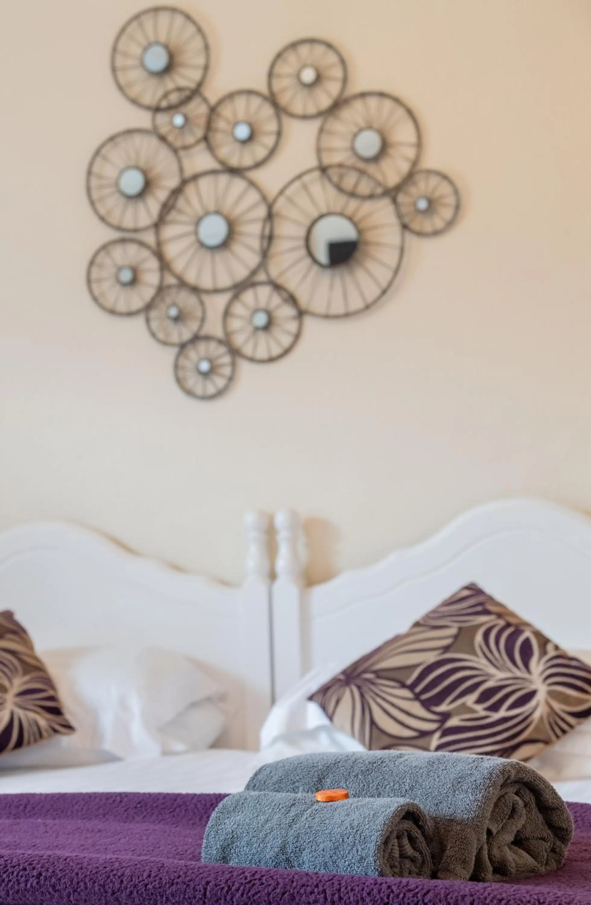 Bedroom, Bed in Beecroft Lodge