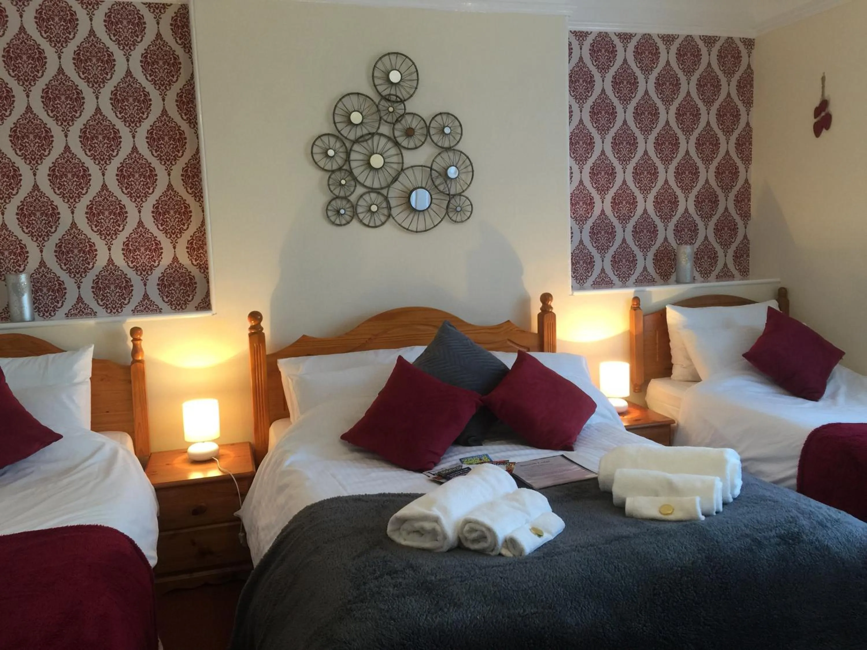 Bedroom, Bed in Beecroft Lodge