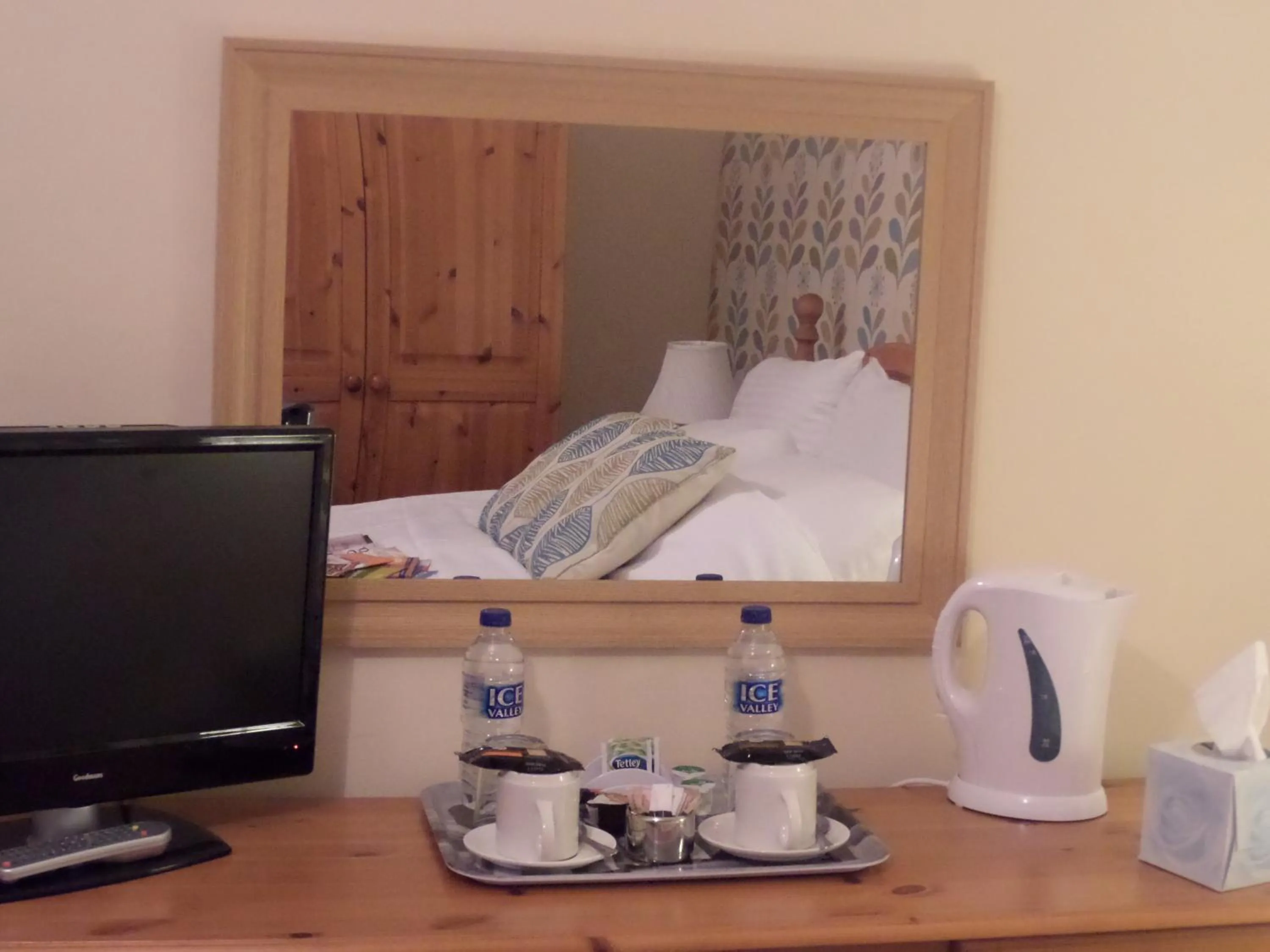 Bedroom, Bed in Beecroft Lodge