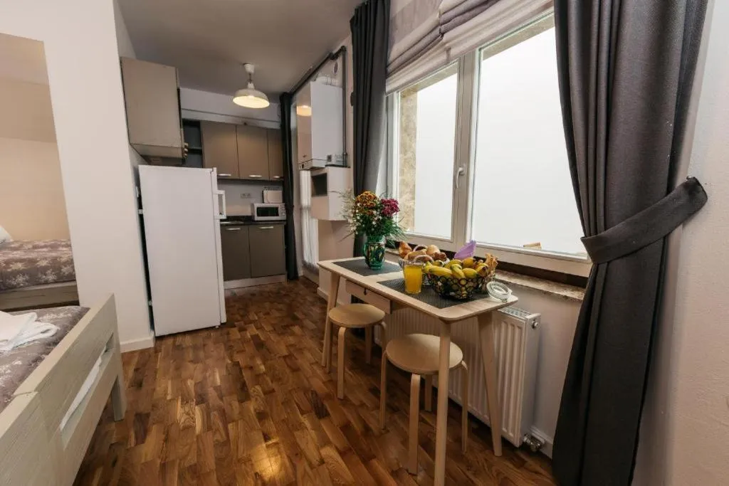 YellowBoot Aparthotel