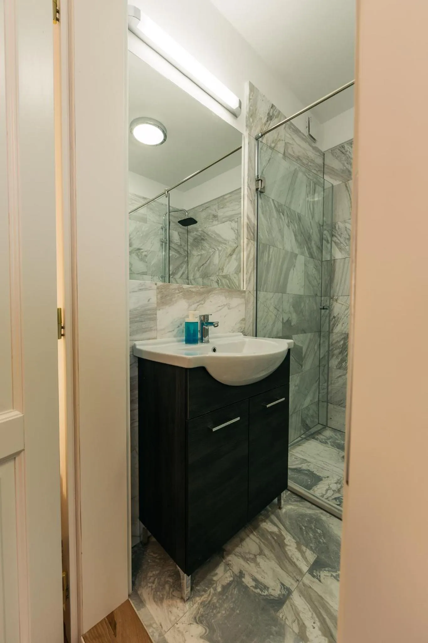 YellowBoot Aparthotel