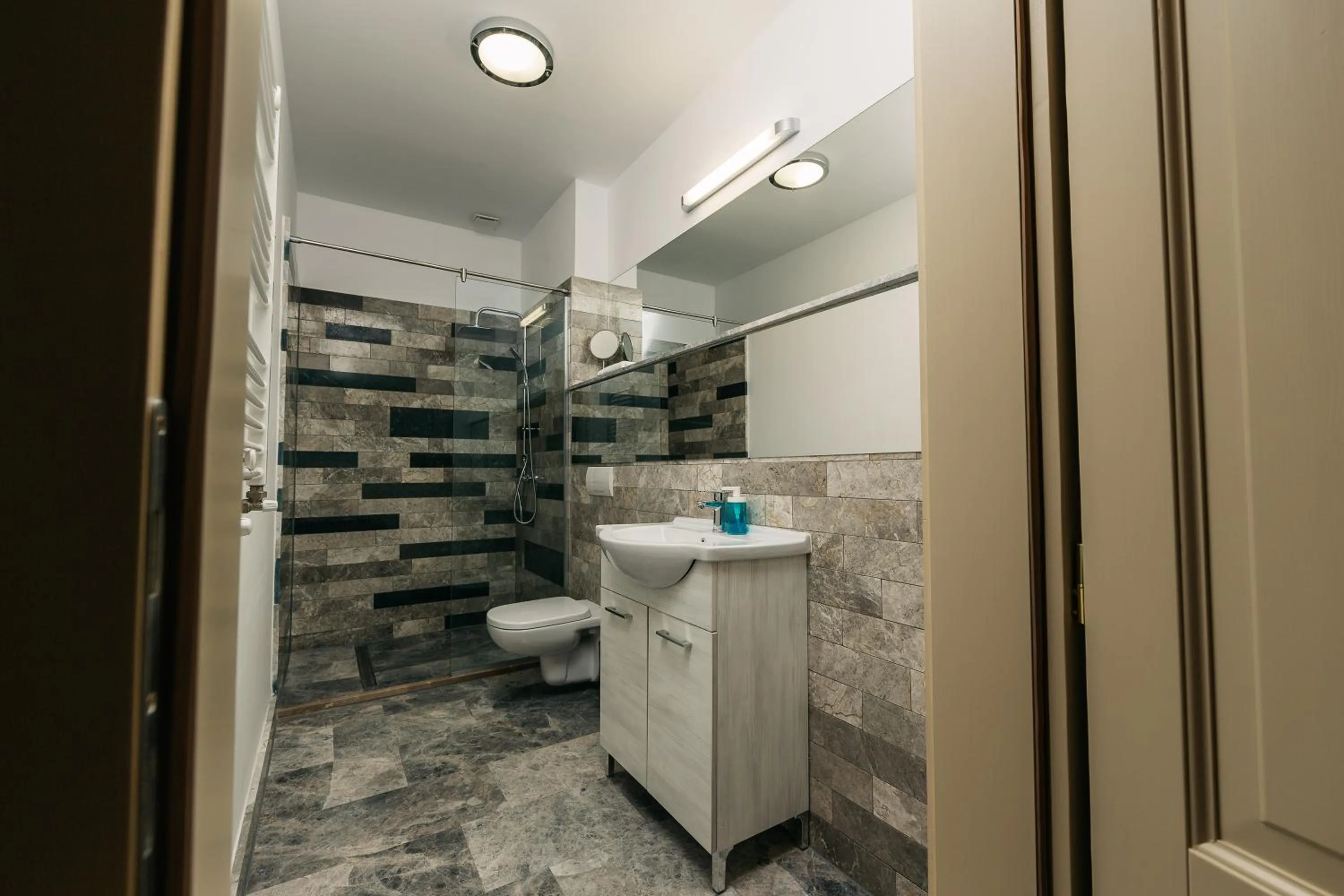 YellowBoot Aparthotel