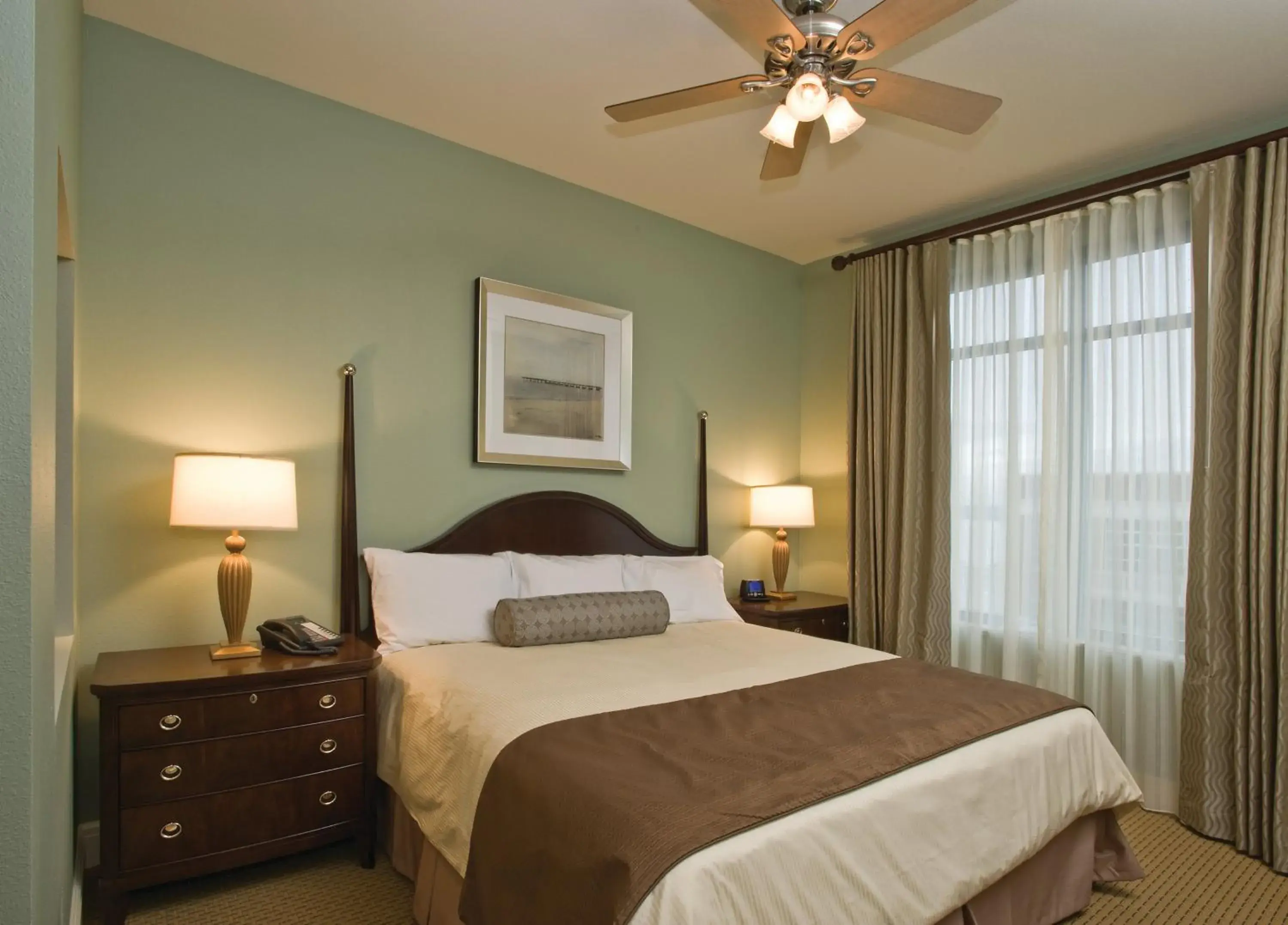 Bed in Club Wyndham National Harbor Bed in Club Wyndham National Harbor