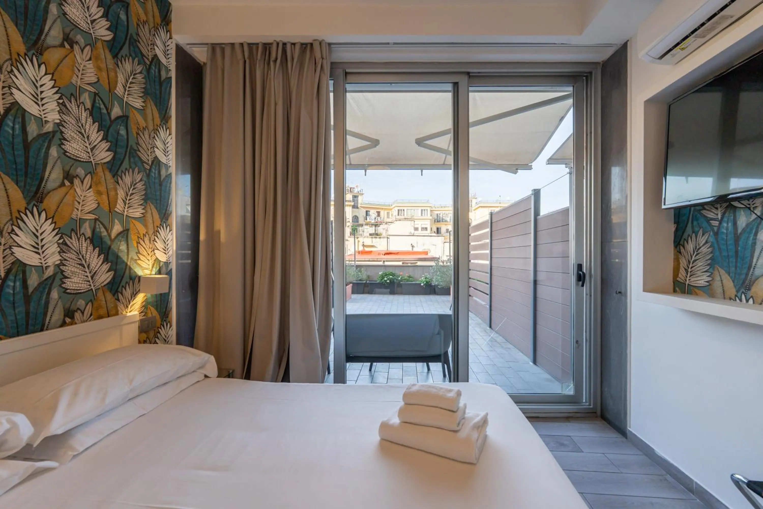 Bed in De Gasperi 55