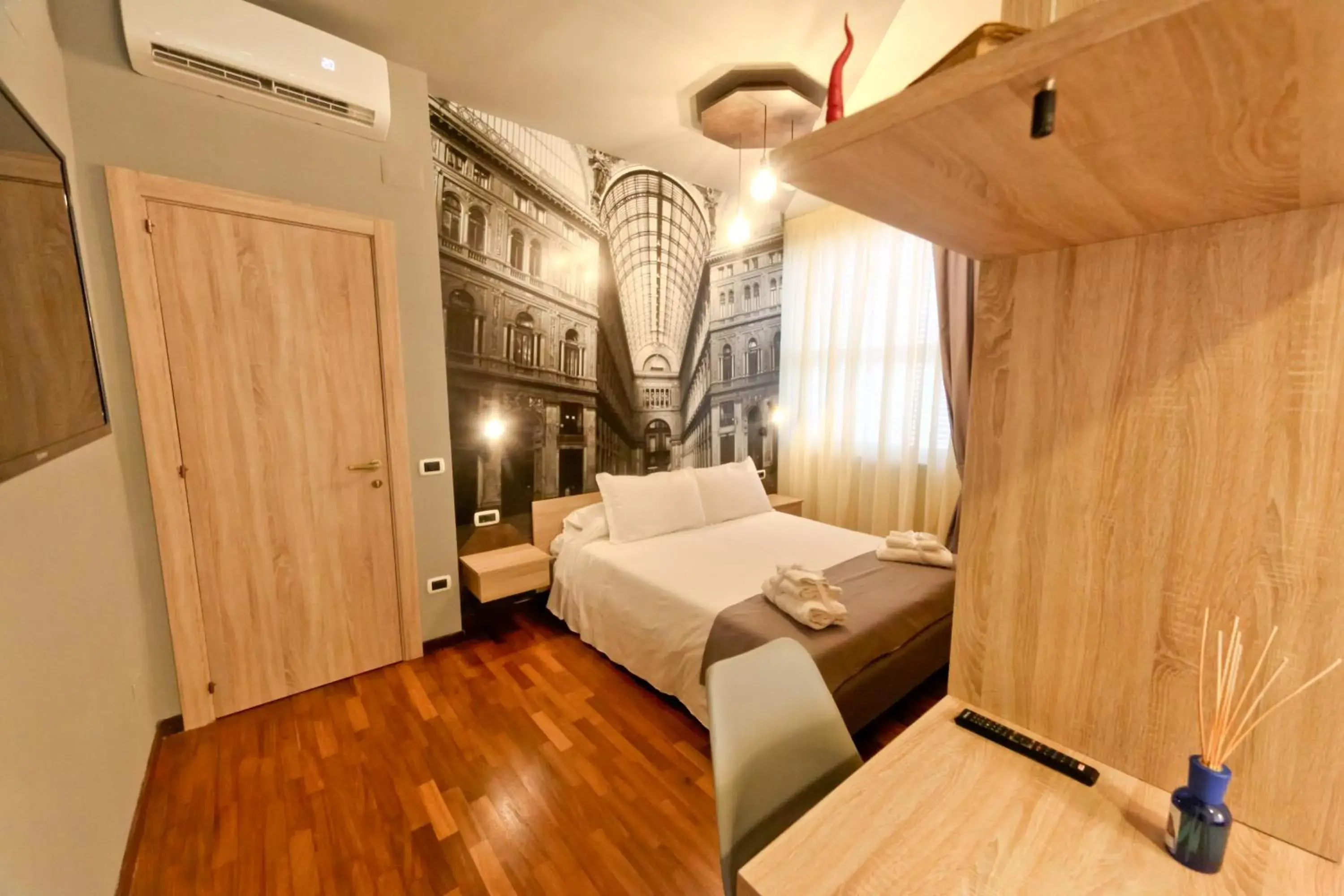 Suite with Sea View in De Gasperi 55 Suite with Sea View in De Gasperi 55