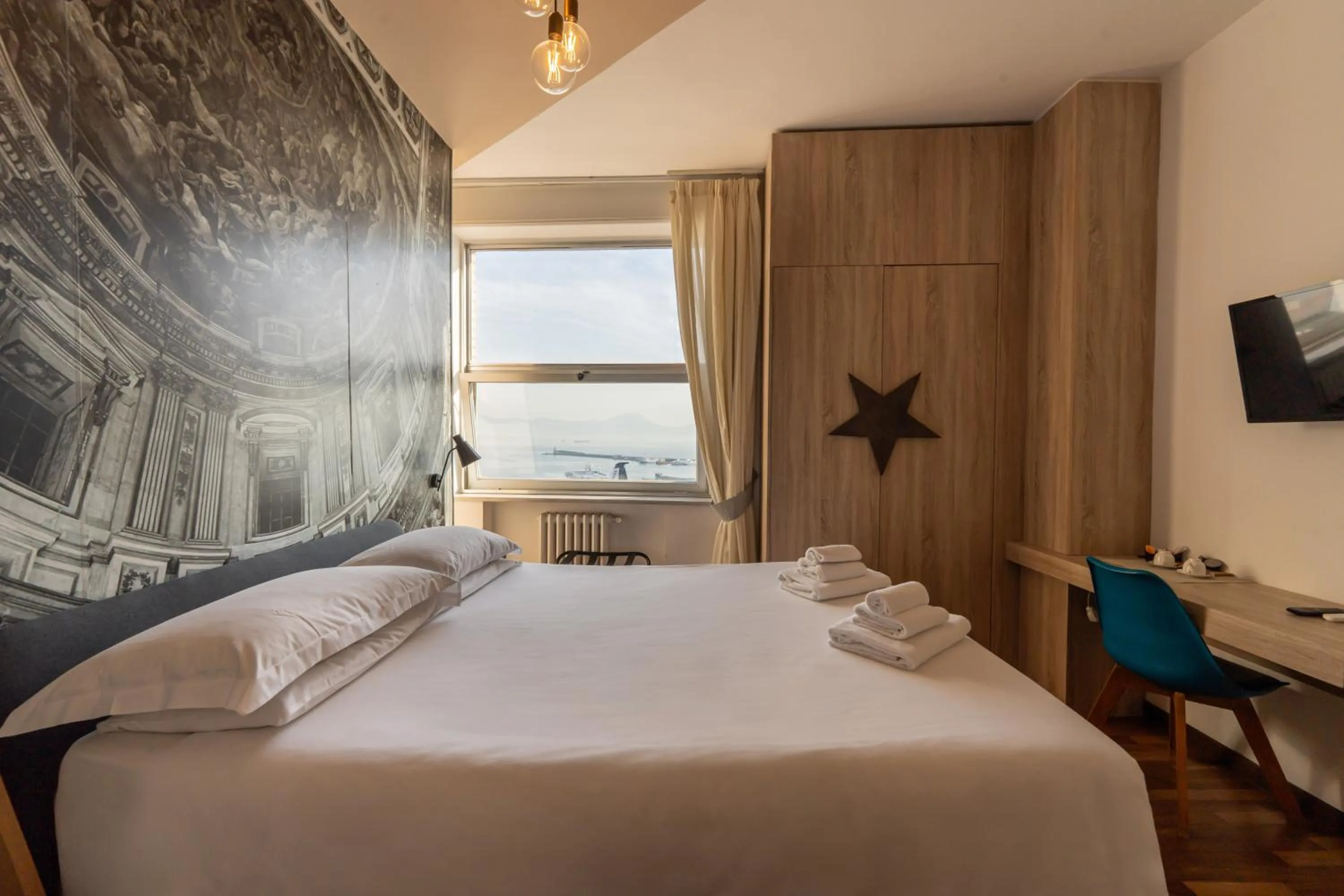 Bed in De Gasperi 55