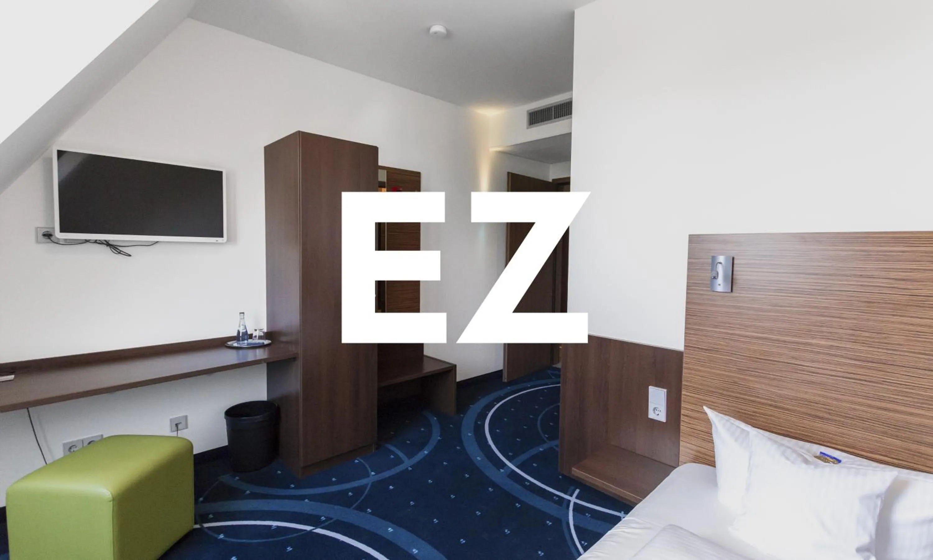 Photo of the whole room, Bed in Hotel City Oase Lb