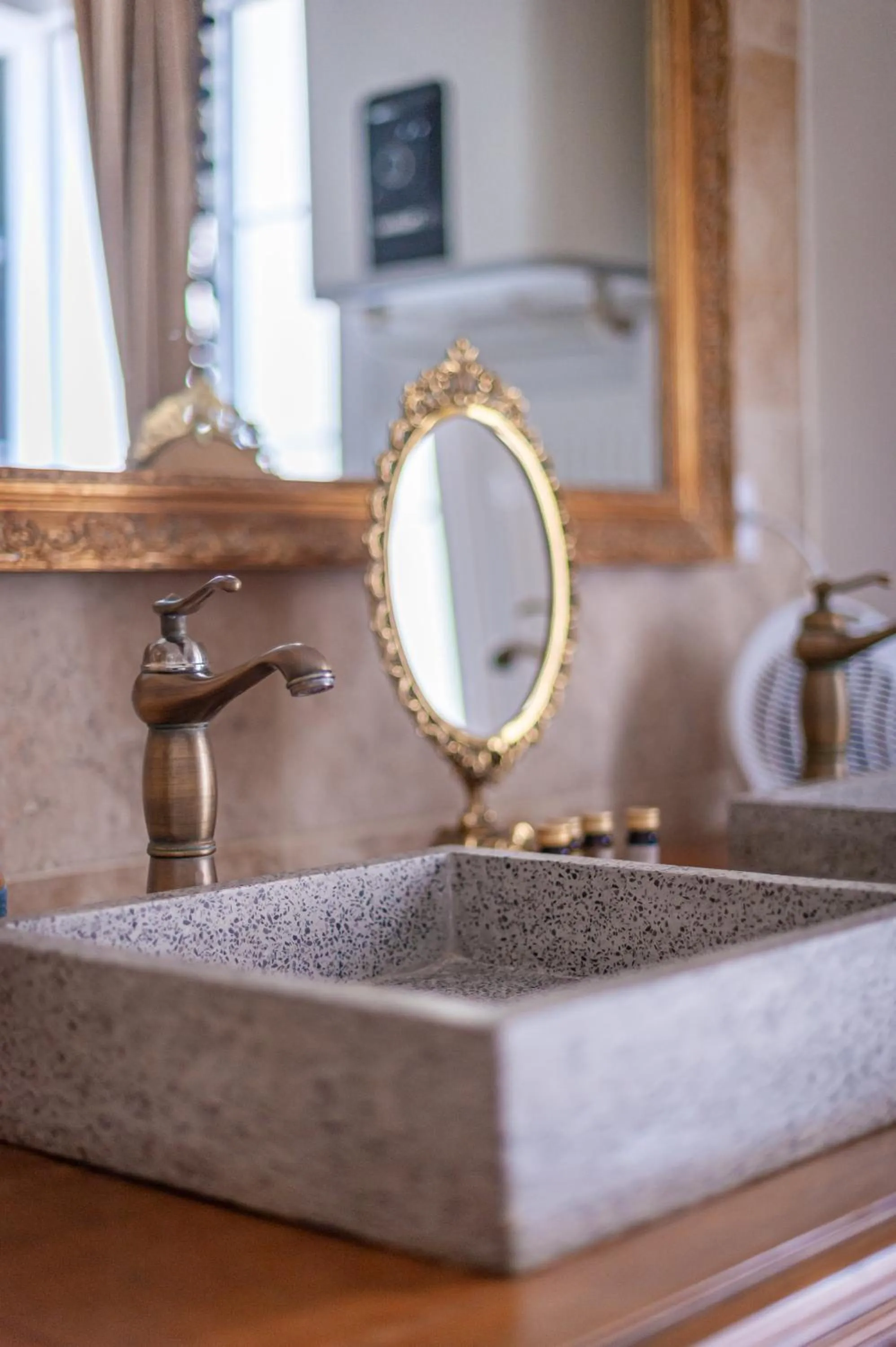 Chateau des Ayes - Chambres & suites