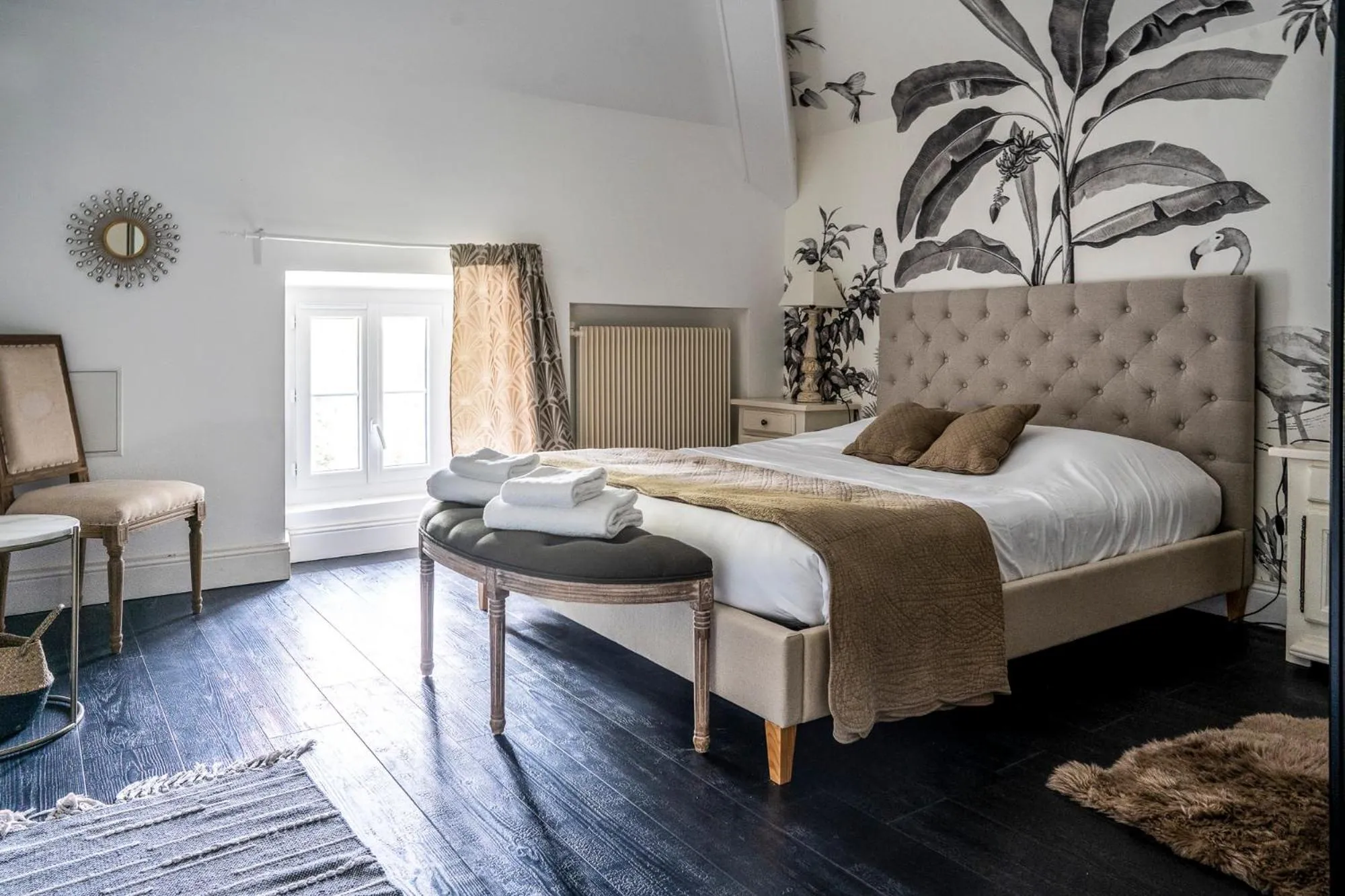 Bed in Chateau des Ayes - Chambres & suites