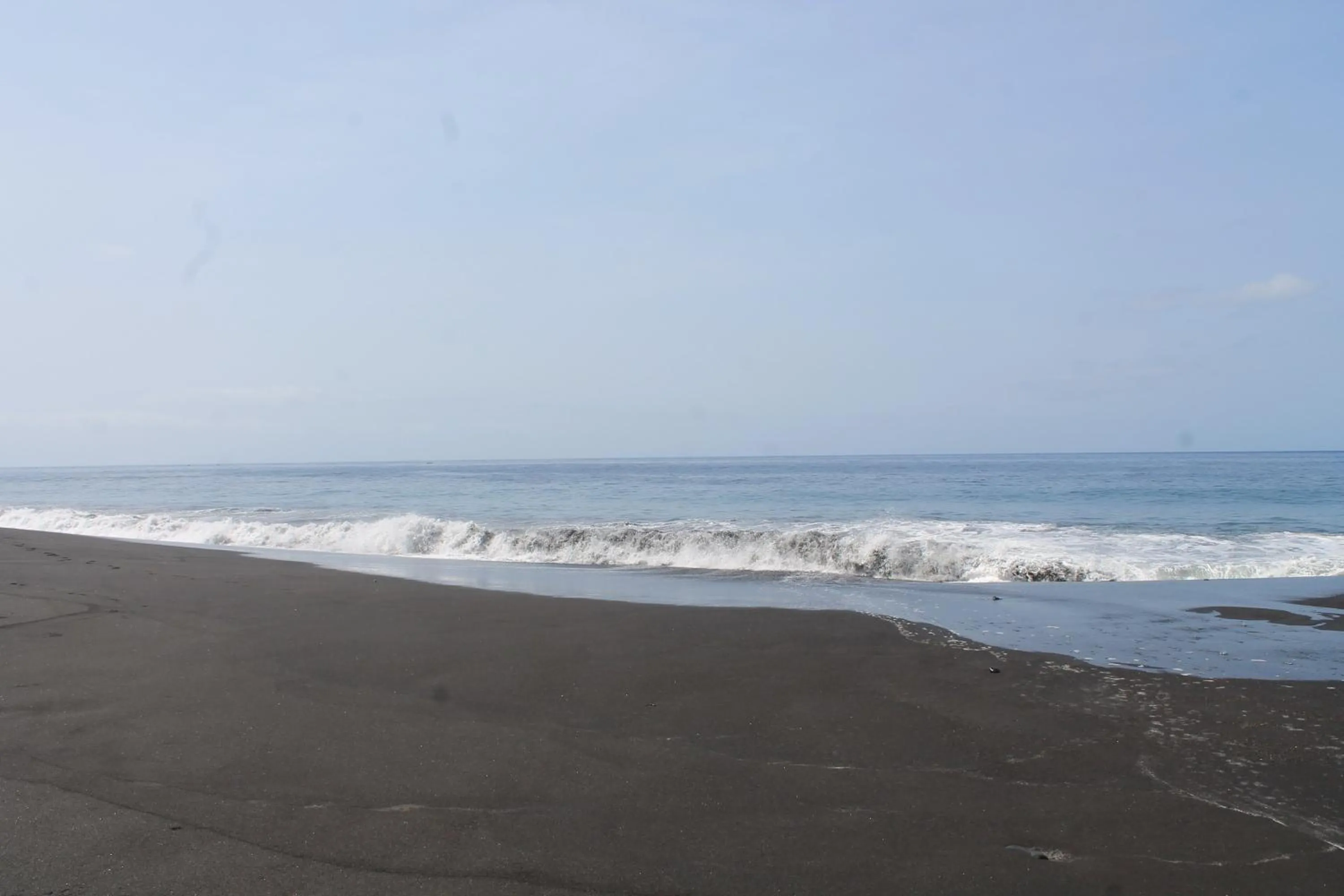 Beach in Hotel Ocean View & Restaurante Seafood