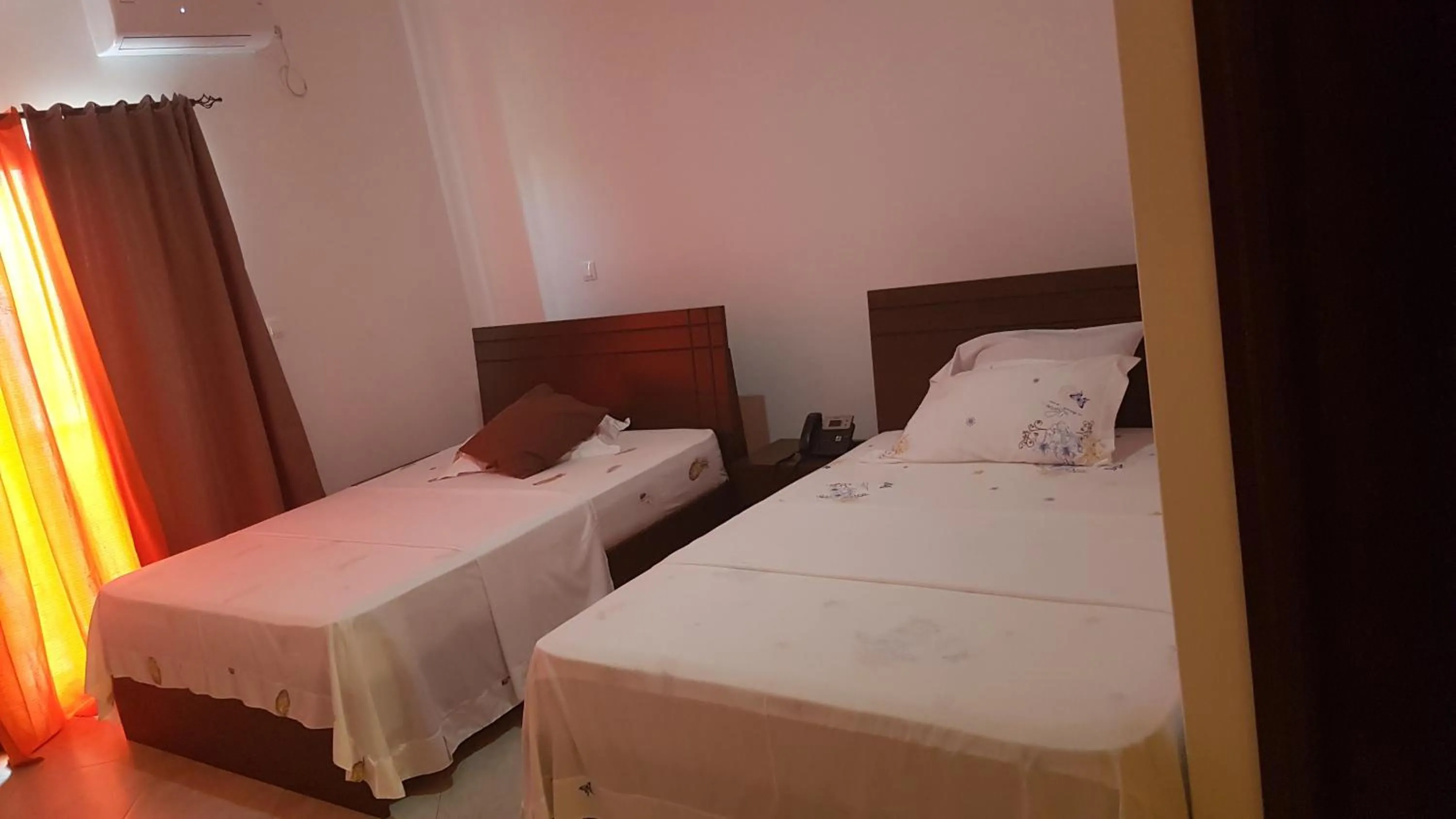 Bed in Hotel Ocean View & Restaurante Seafood
