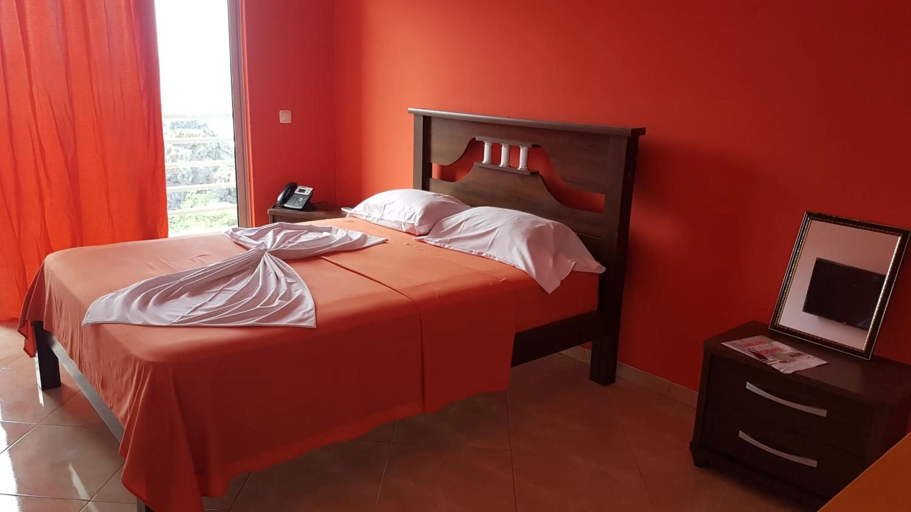 Bed in Hotel Ocean View & Restaurante Seafood