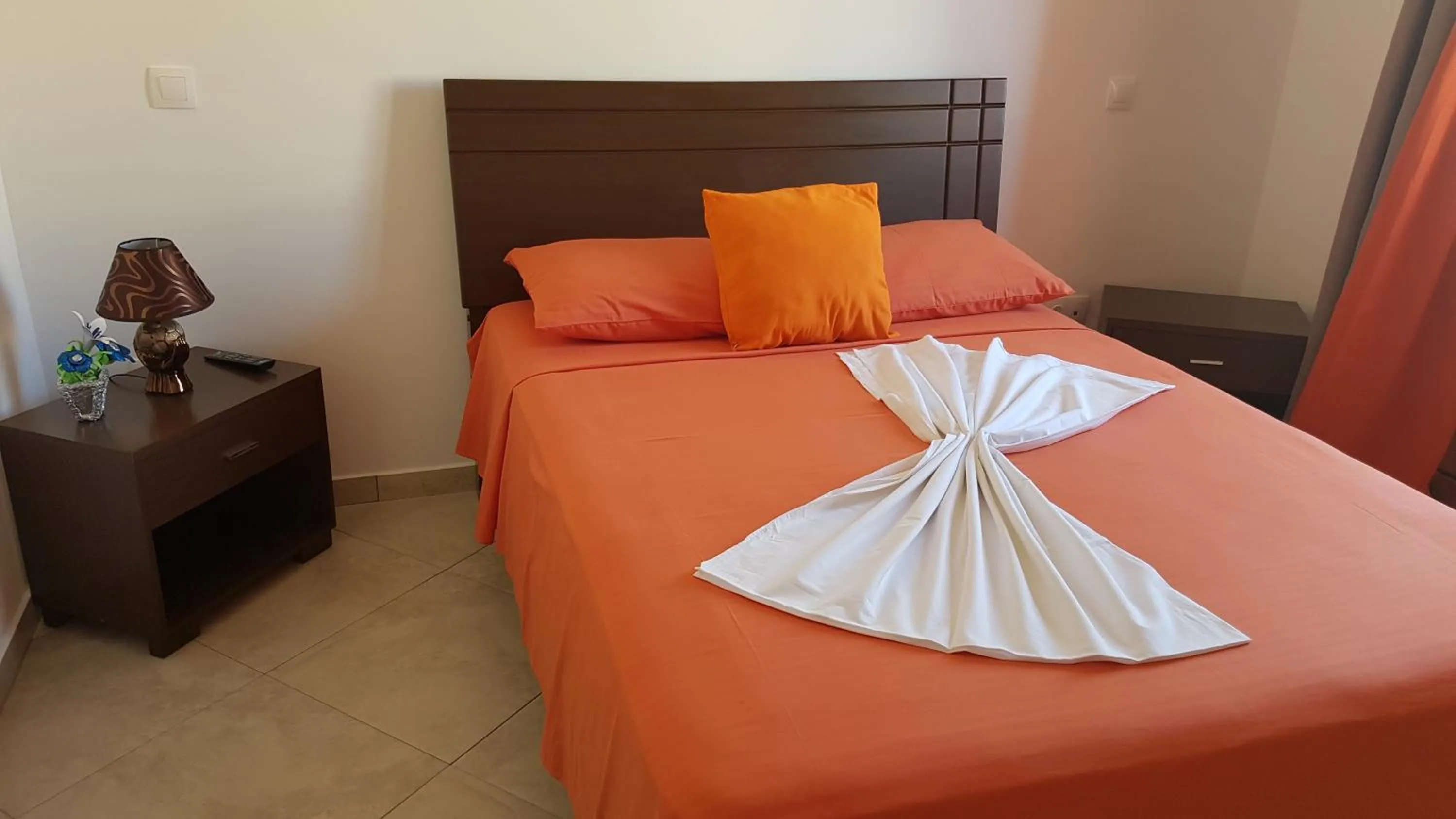 Bed in Hotel Ocean View & Restaurante Seafood