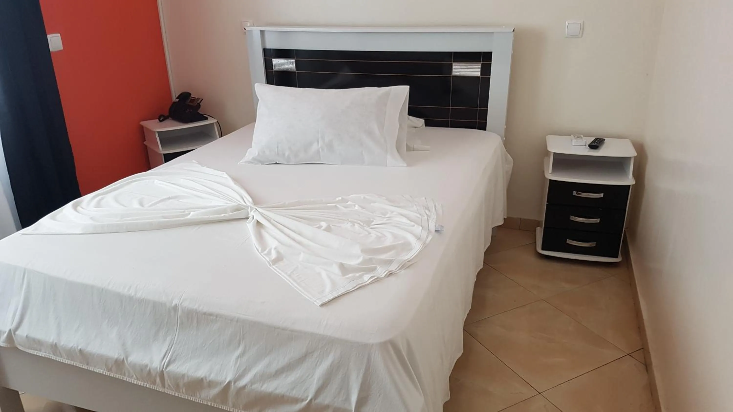 Bed in Hotel Ocean View & Restaurante Seafood